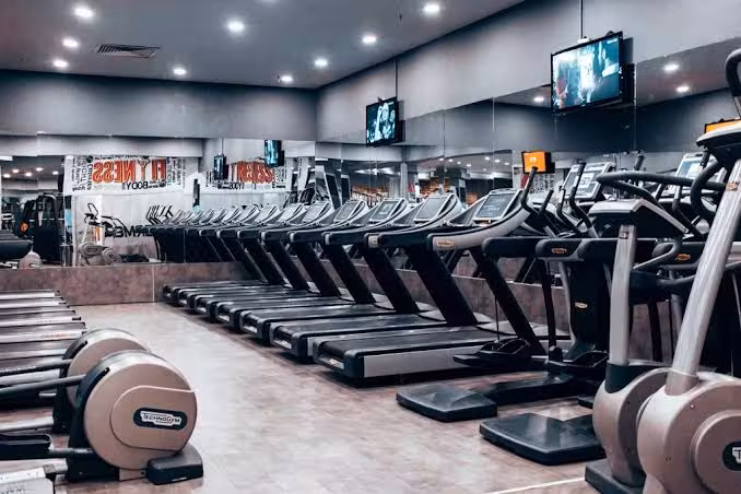 Starium Life Club — Yüzme Havuzları, Merkez · fotoğraf 3
