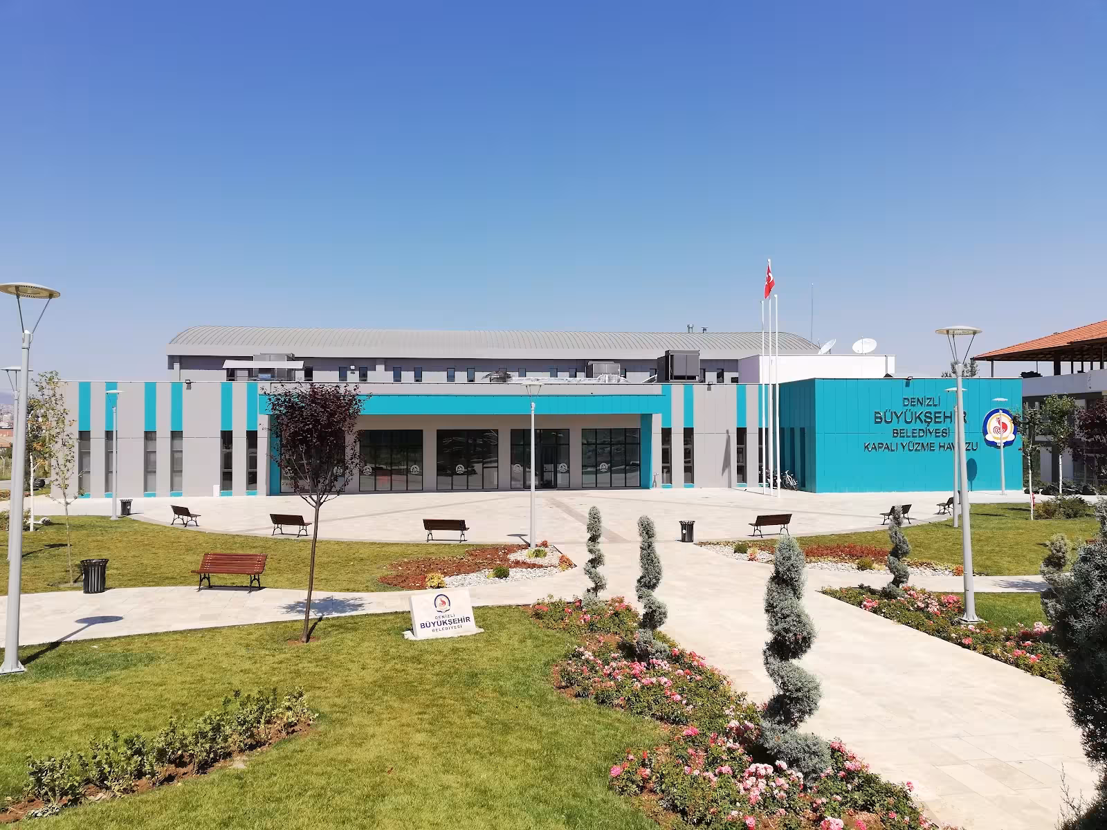 Dokuzkavaklar, Anafartalar kapalı yüzme havuzu — Yüzme Havuzları · fotoğraf 2