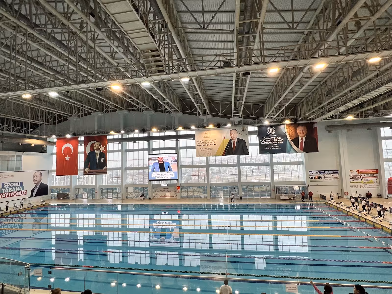 Edirne Yüzme Eğitim Merkezi Spor Kulübü — Yüzme Havuzları, Merkez · fotoğraf 1