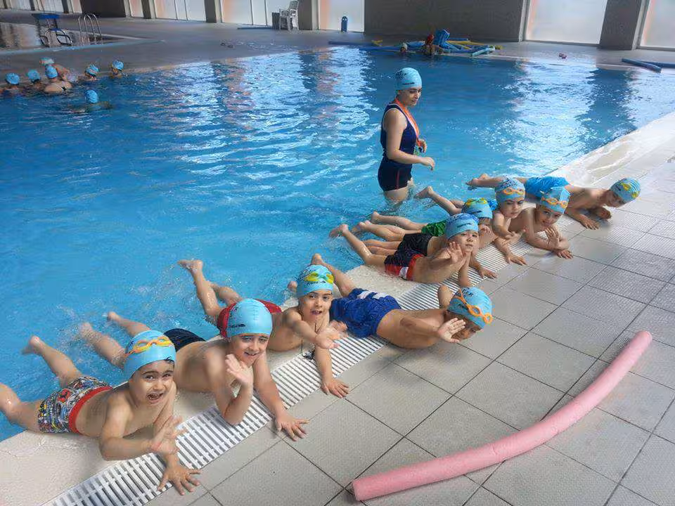 Elazığ Harput Yüzme İhtisas Spor Kulübü — Yüzme Havuzları, Merkez · fotoğraf 5
