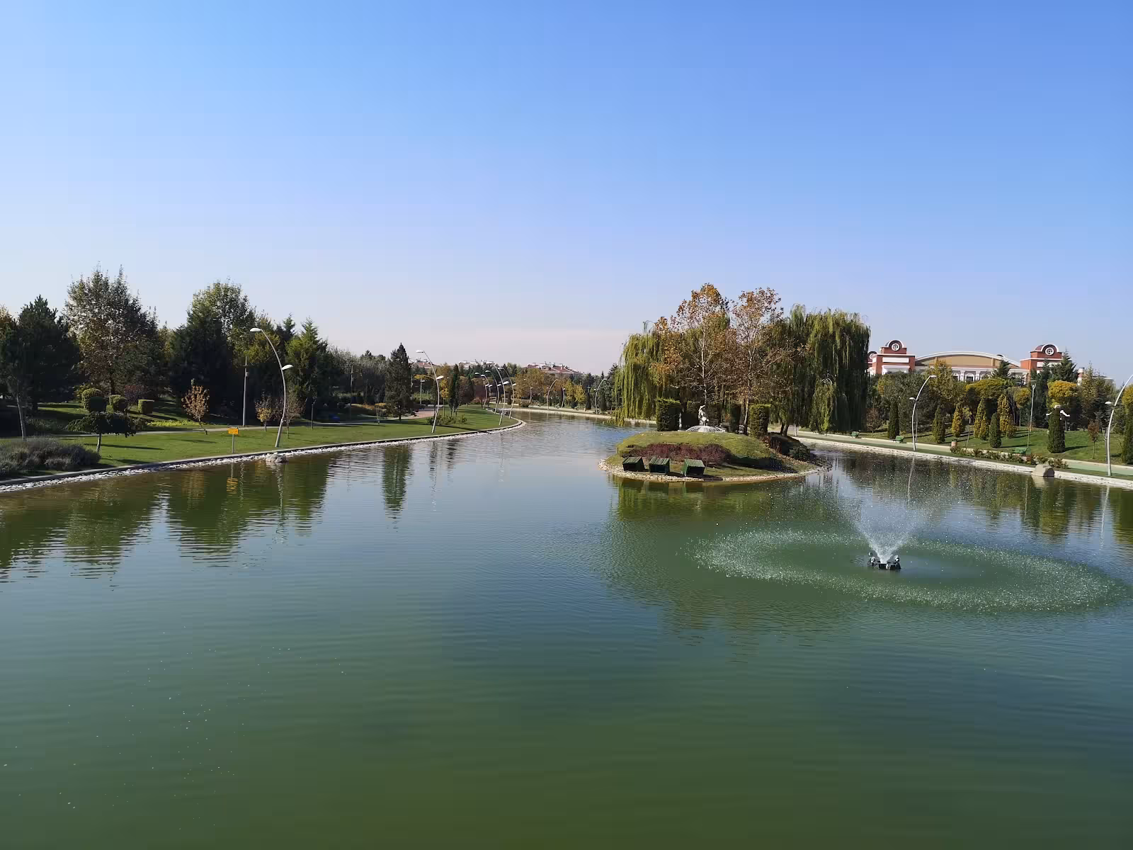 Eskişehir Büyükşehir Belediyesi Kentpark — Yüzme Havuzları · fotoğraf 3