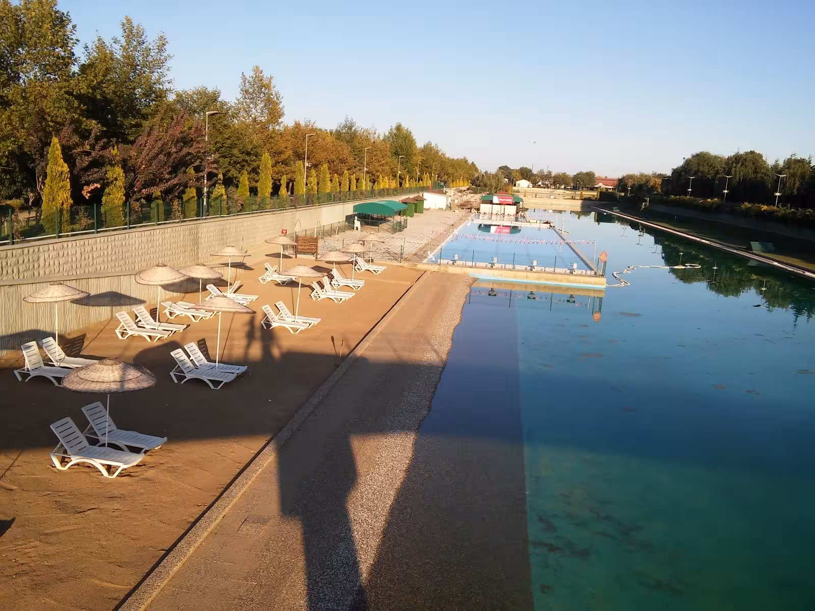 Eskişehir Büyükşehir Belediyesi Kentpark — Yüzme Havuzları · fotoğraf 4