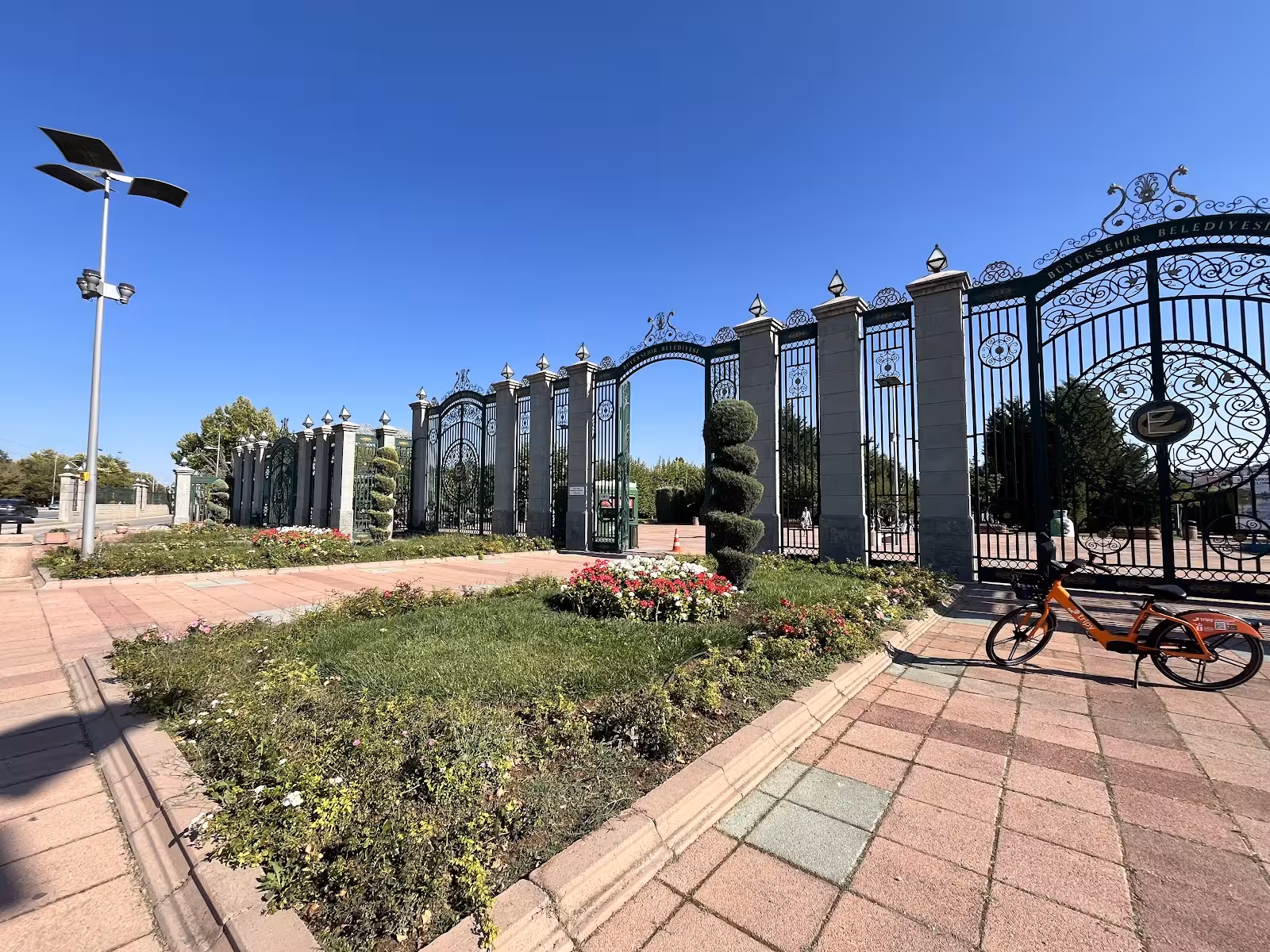 Eskişehir Büyükşehir Belediyesi Kentpark — Yüzme Havuzları · fotoğraf 5
