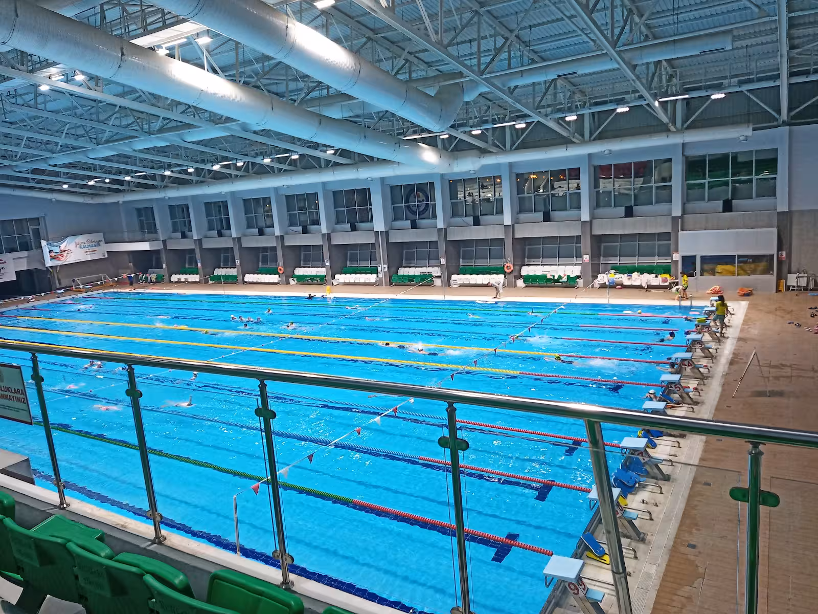Olimpik Yüzme Havuzu — Yüzme Havuzları, Merkez · fotoğraf 1
