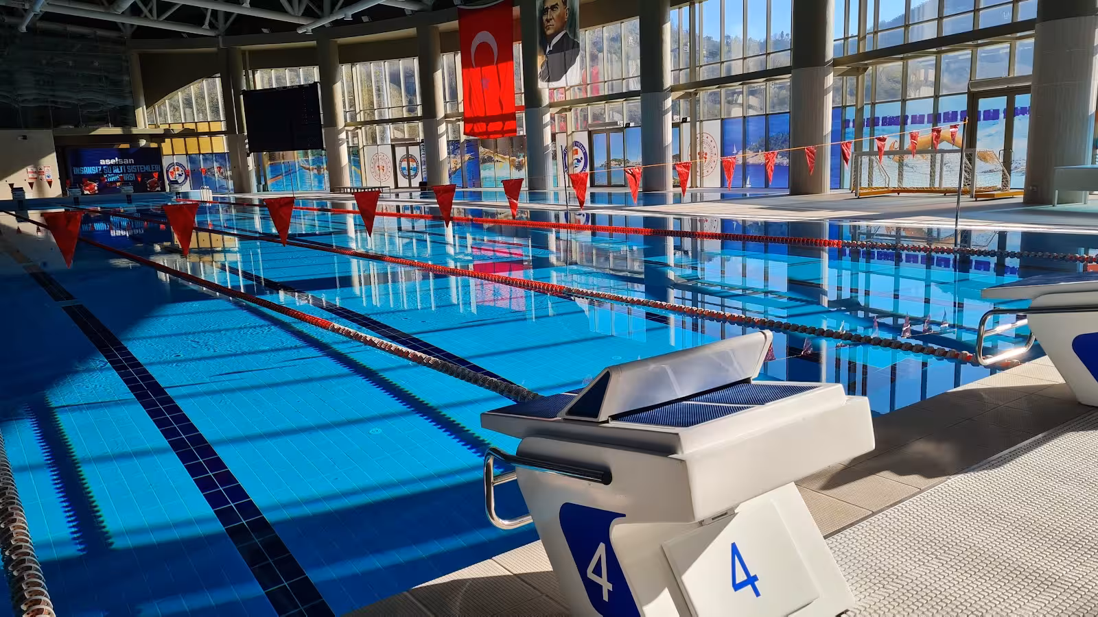 Çotanak Seka Olimpik Yüzme Havuzu — Yüzme Havuzları, Merkez · fotoğraf 3