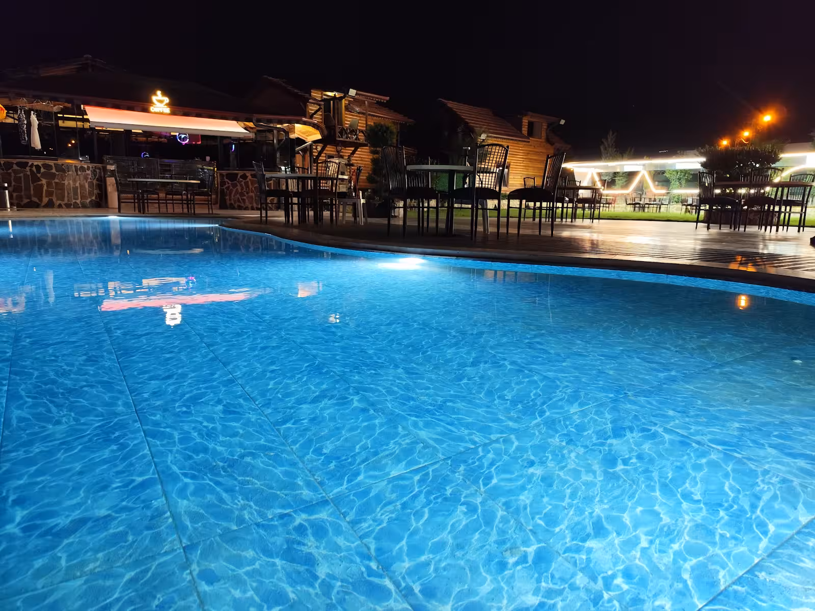 Hatay bungalov evleri — Yüzme Havuzları, Antakya · fotoğraf 4