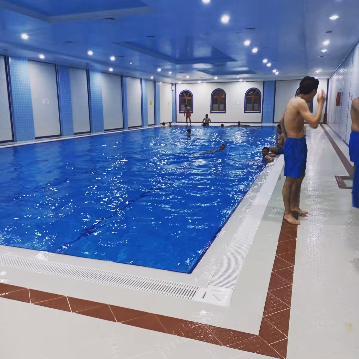 Akdeniz Hamamı Sağlık Kompleksi Isparta — Yüzme Havuzları · fotoğraf 2