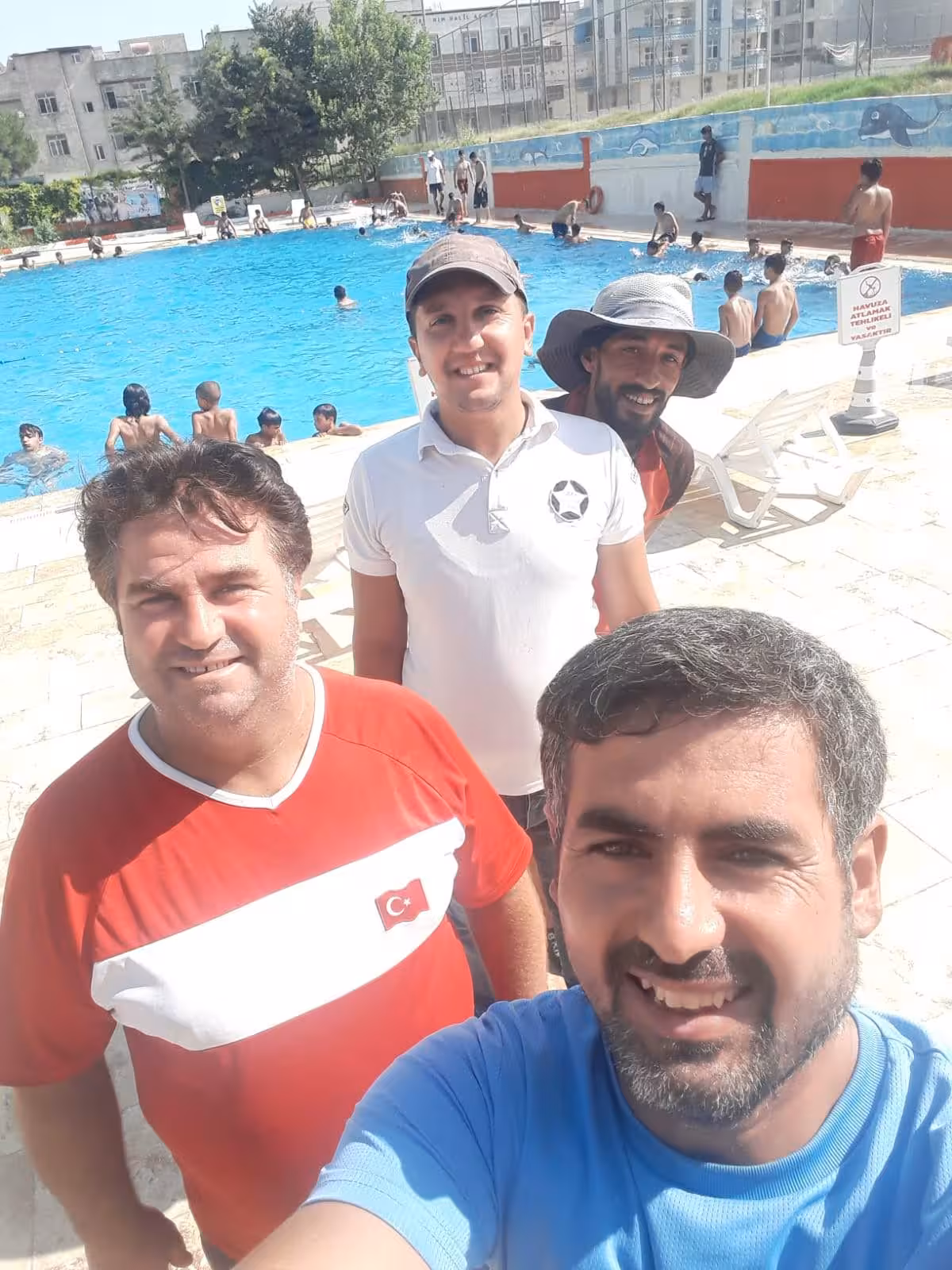 Yenice Yüzme Havuzu /şanlıurfa — Yüzme Havuzları · fotoğraf 5