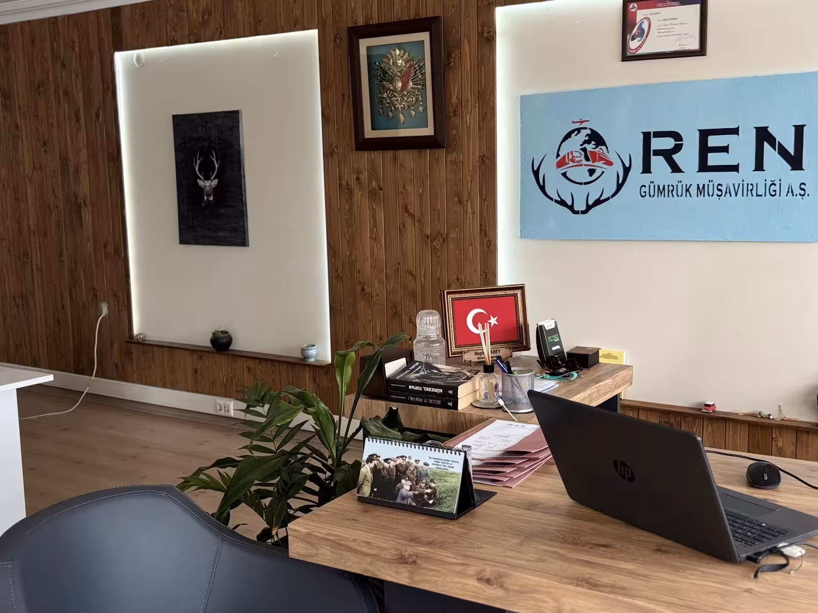 REN GÜMRÜK MÜŞAVİRLİĞİ A.Ş — Gümrük Hizmetleri, Konak · fotoğraf 3