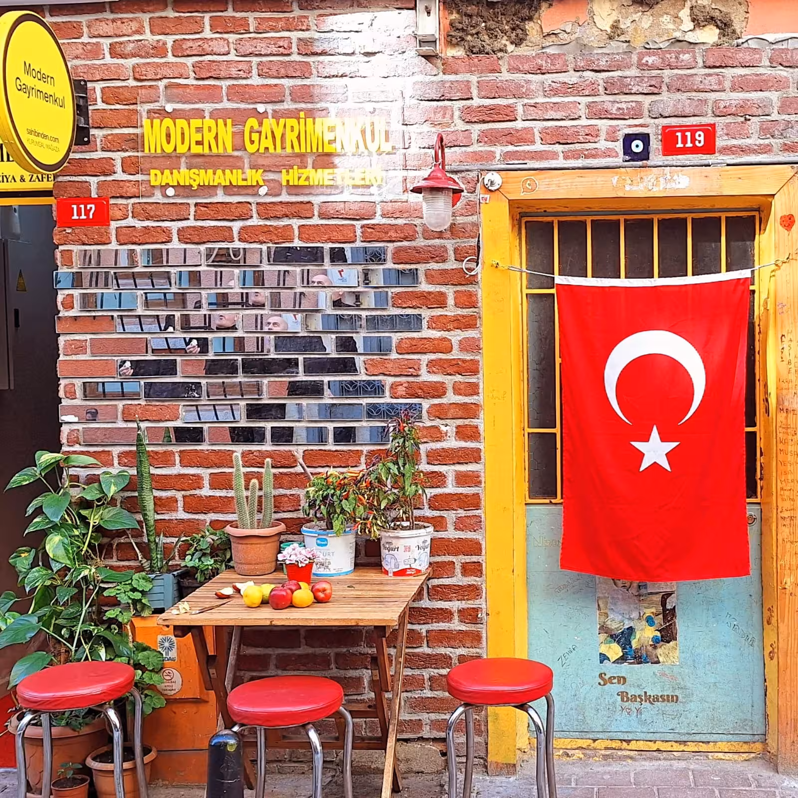 MODERN GAYRİMENKUL DANIŞMANLIK HİZMETLERİ — Gayrimenkul Danışmanlığı, Fatih · fotoğraf 5