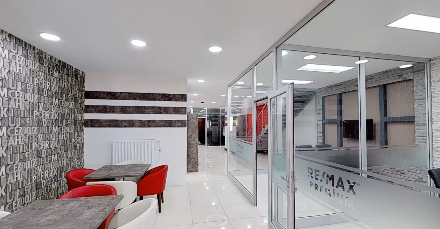 REMAX Premium | Emlakçı | Emlak Gayrimenkul Ofisi | ÇANKAYA ANKARA — Gayrimenkul Danışmanlığı, Çankaya · fotoğraf 2