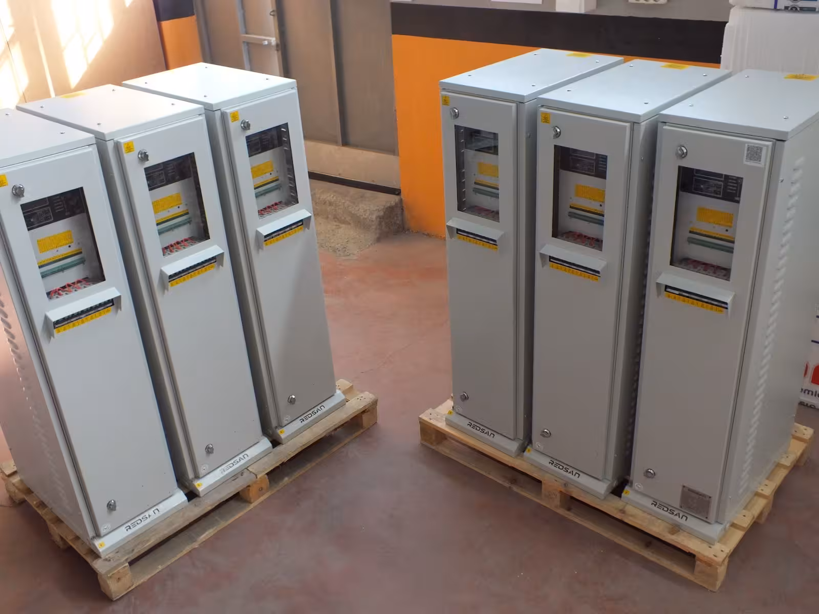 Redsan Elektrik Elektronik İmalat San. Tic. Şti. — Elektronik Üreticileri, Arnavutköy · fotoğraf 2