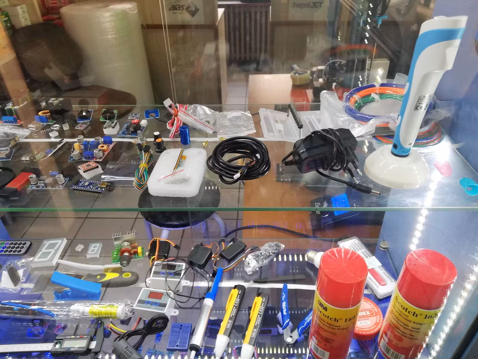 SANEC Elektronik ve Otomotiv Ticaret Limited Şirketi — Elektronik Üreticileri · fotoğraf 5