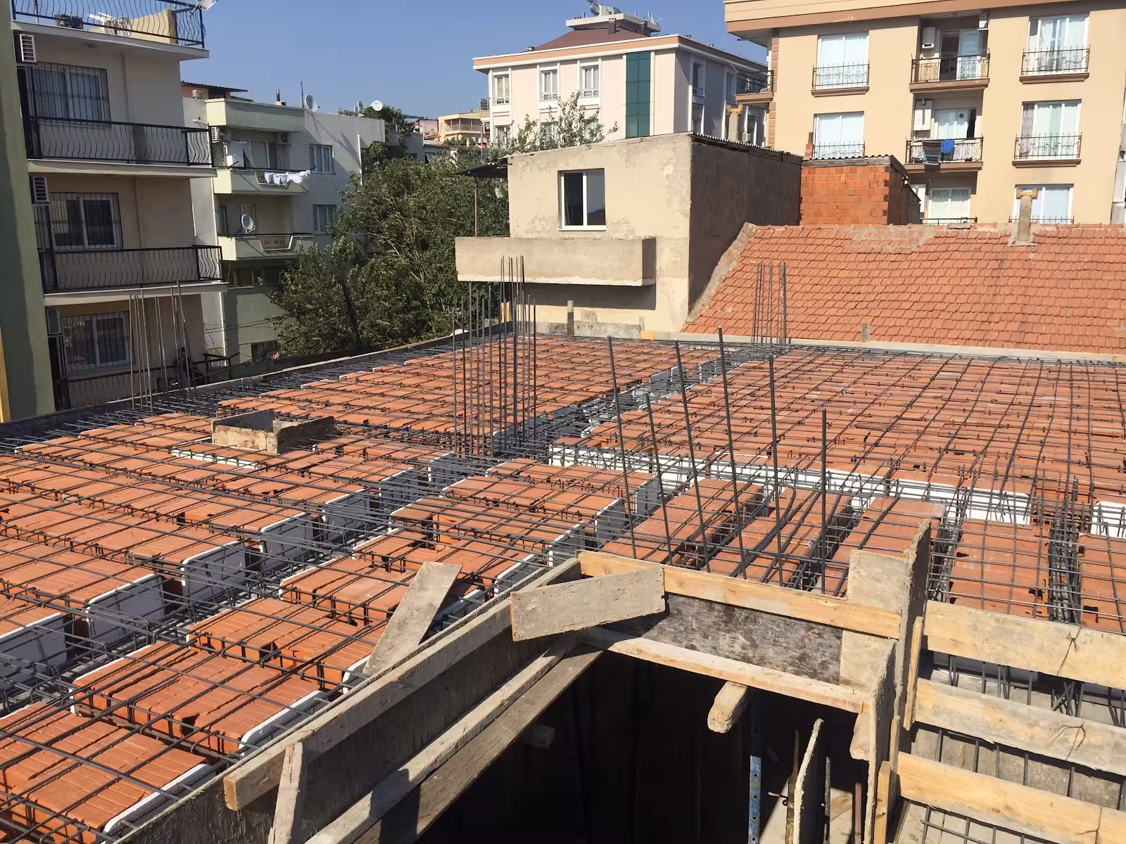 TEKNO İNŞAAT İZMİR KAT KARŞILIĞI İNŞAAT FİRMALARI İZMİR KENTSEL DÖNÜŞÜM FİRMALARI — İnşaat Ve Müteahhitlik · fotoğraf 4