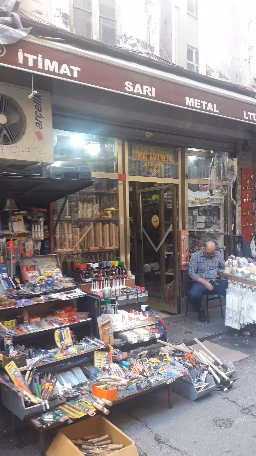 İtimat Metal — Metal Üretimi, Beyoğlu · fotoğraf 5