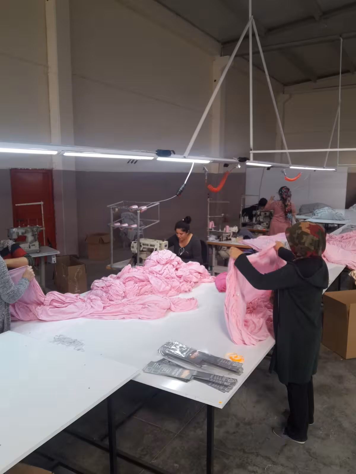 Fason tekstil üretim — Tekstil Üretimi, Bayrampaşa · fotoğraf 4
