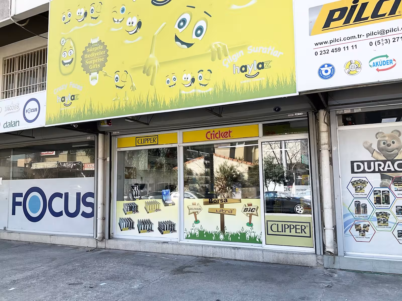 İzmir Çakmak Oyuncak (Toptan Çakmak Oyuncak ve Şekerleme) — Toptancılar, Konak · fotoğraf 5