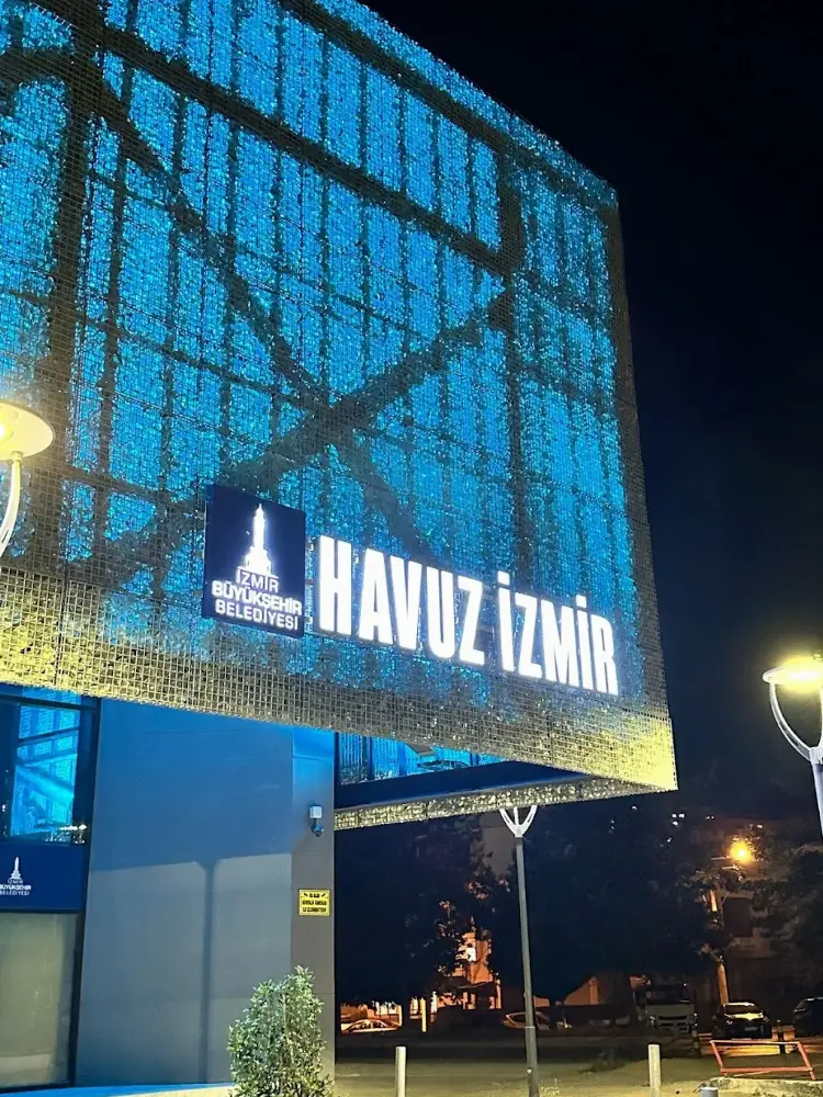 Havuz İzmir — Yüzme Havuzları, Bornova · fotoğraf 4