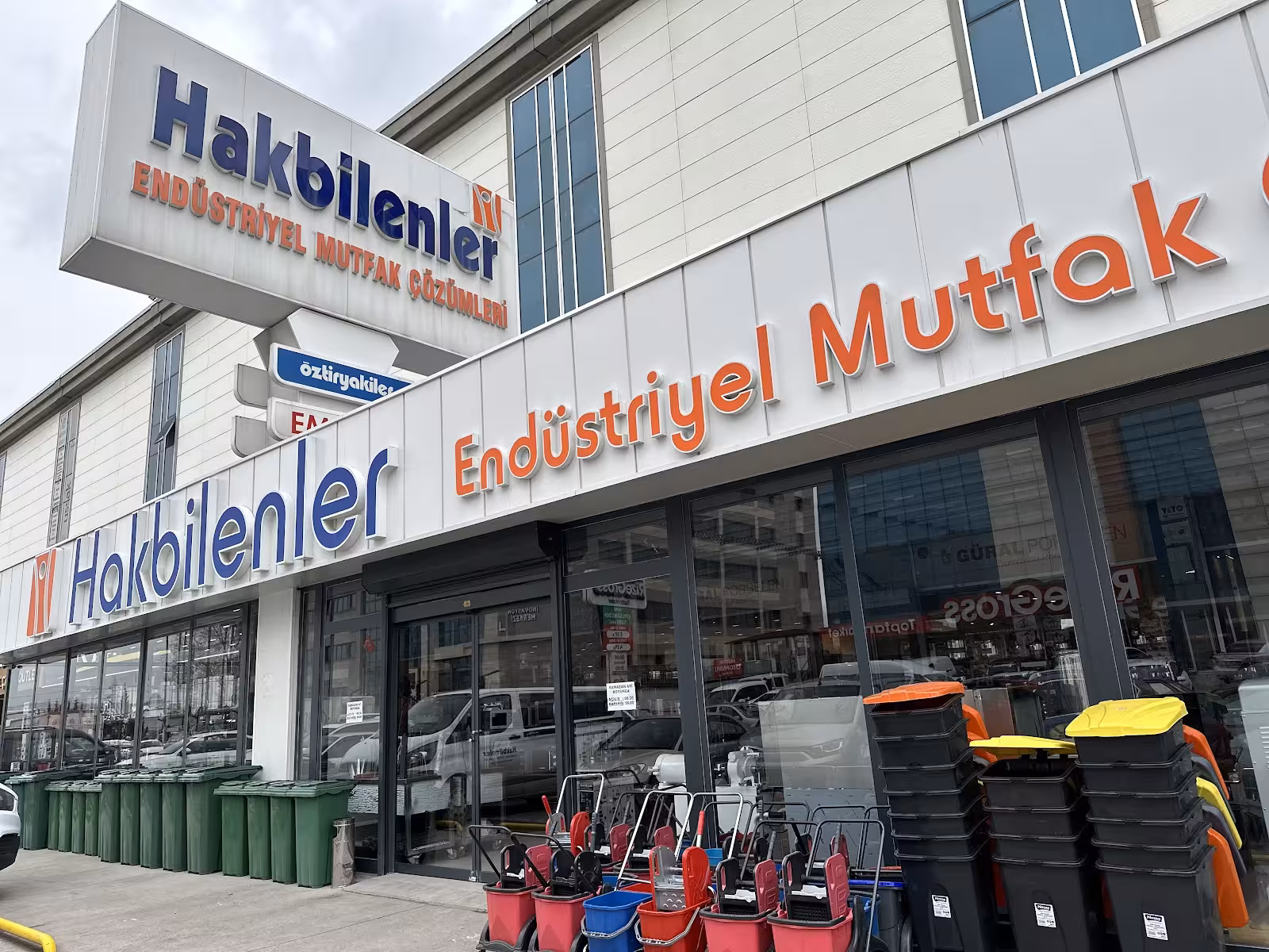 Hakbilenler Endüstriyel Mutfak Çözümleri — Gıda İşleme Ekipmanları, Yenimahalle · fotoğraf 1