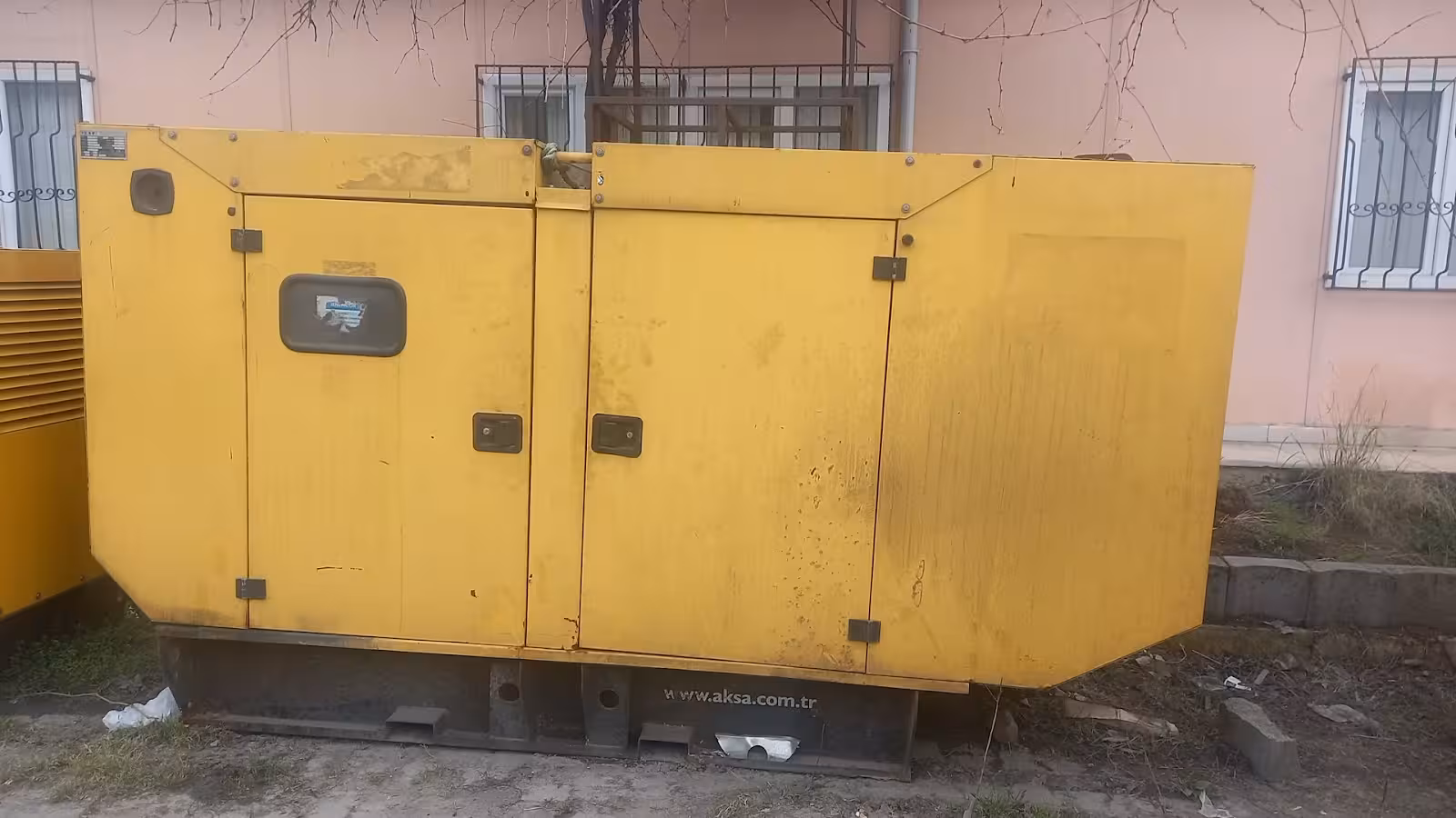 ÖZTÜRK JENERATÖR ELEKTRİK VE MAKİNA — Kompresör Ve Jeneratörler · fotoğraf 5