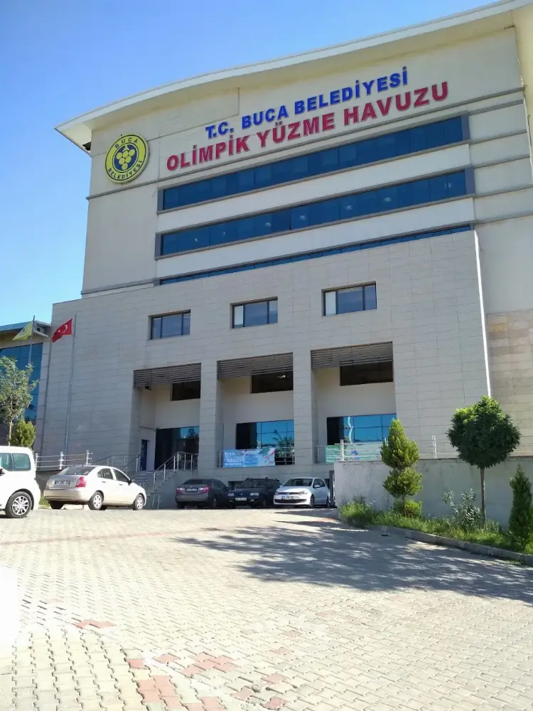 T.C. Buca Belediyesi Olimpik Yüzme Havuzu — Yüzme Havuzları, Buca · fotoğraf 3