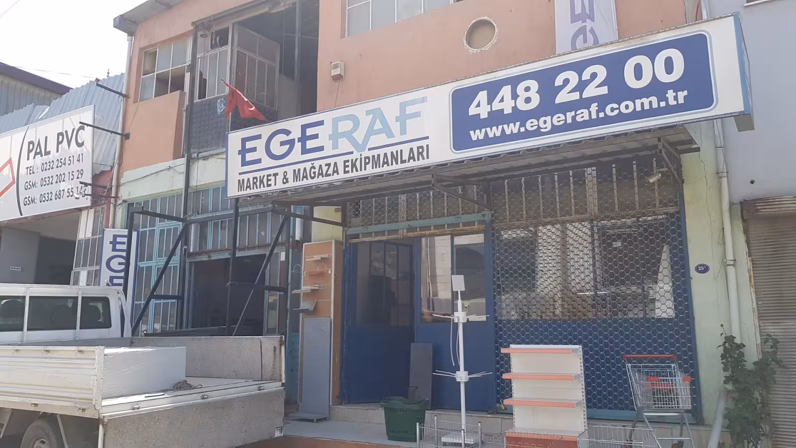 Egeraf İmalathane — Raf Ve Depolama Sistemleri · fotoğraf 1