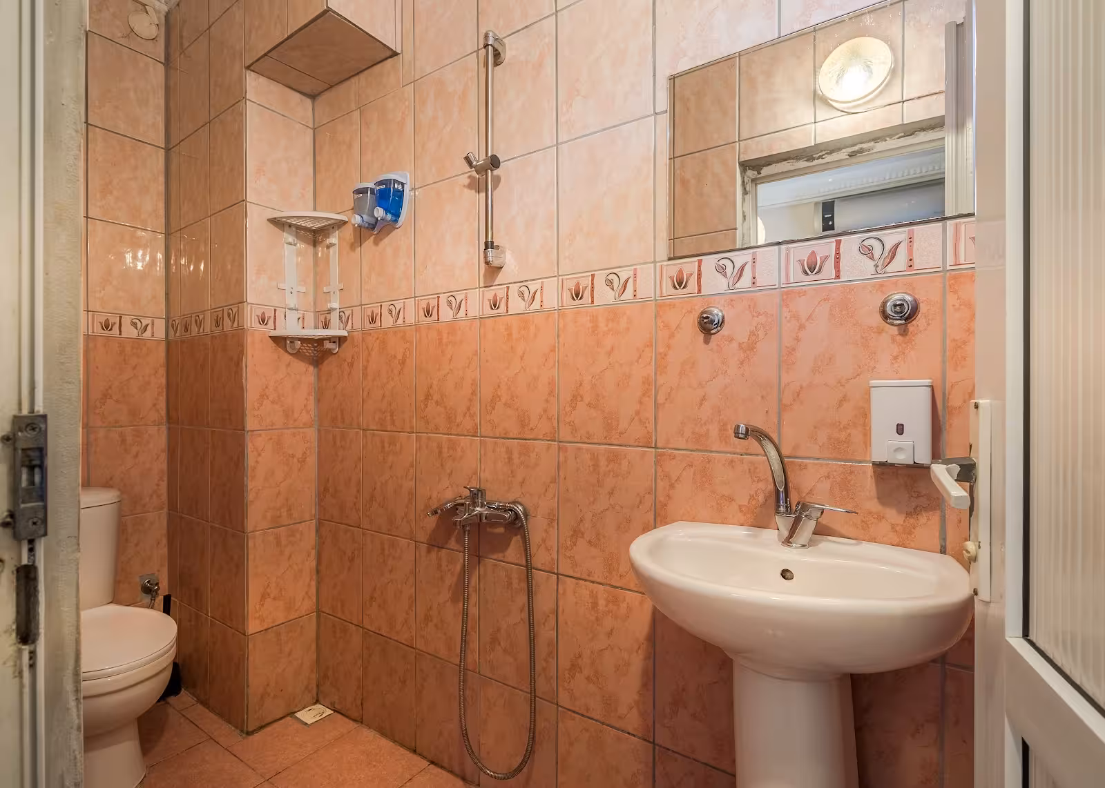 ErenleR HoTeL & HosTeL — Pansiyonlar, Fatih · fotoğraf 3