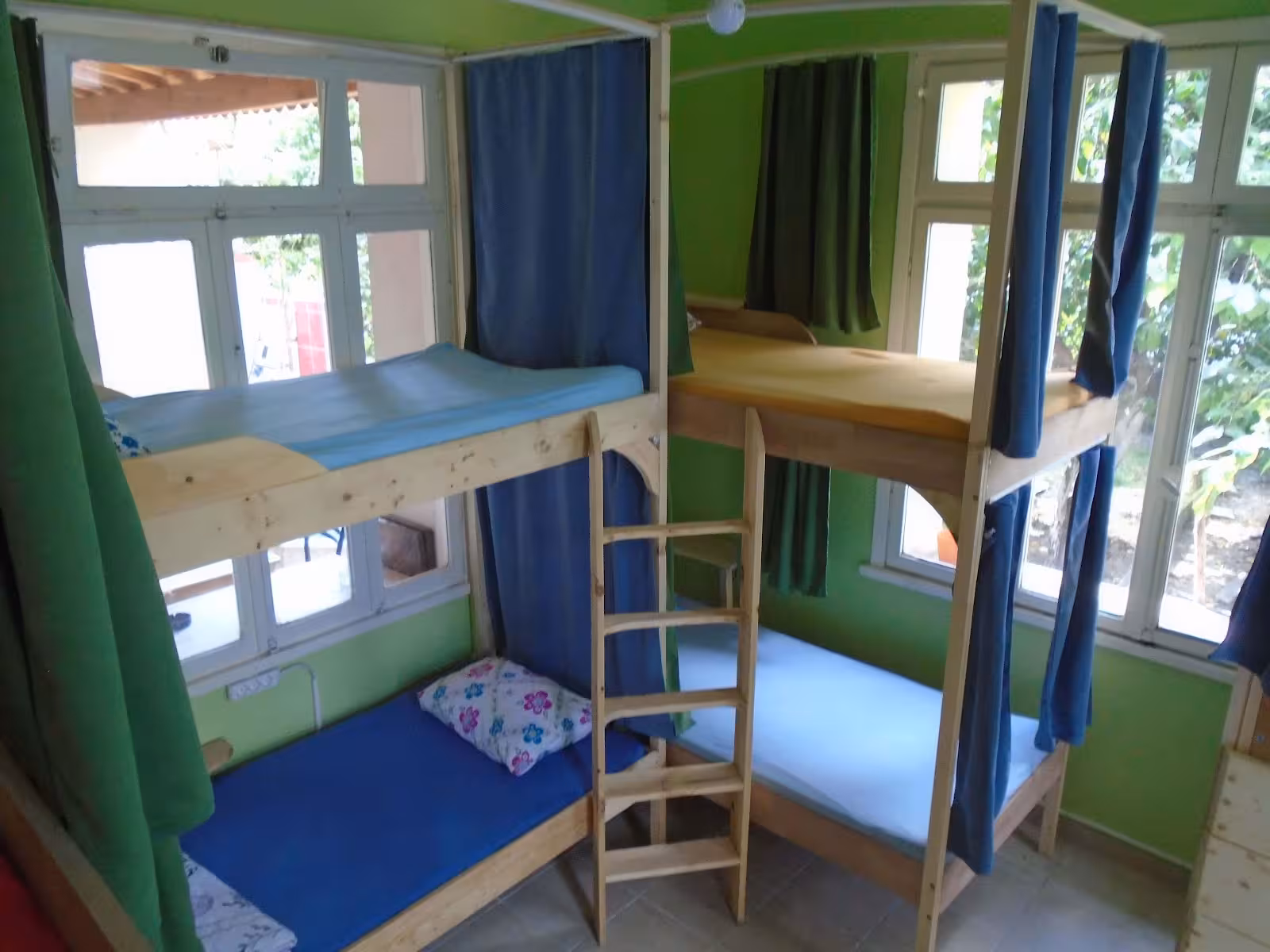 Lotus Garden Hostel — Hosteller, Konak · fotoğraf 4