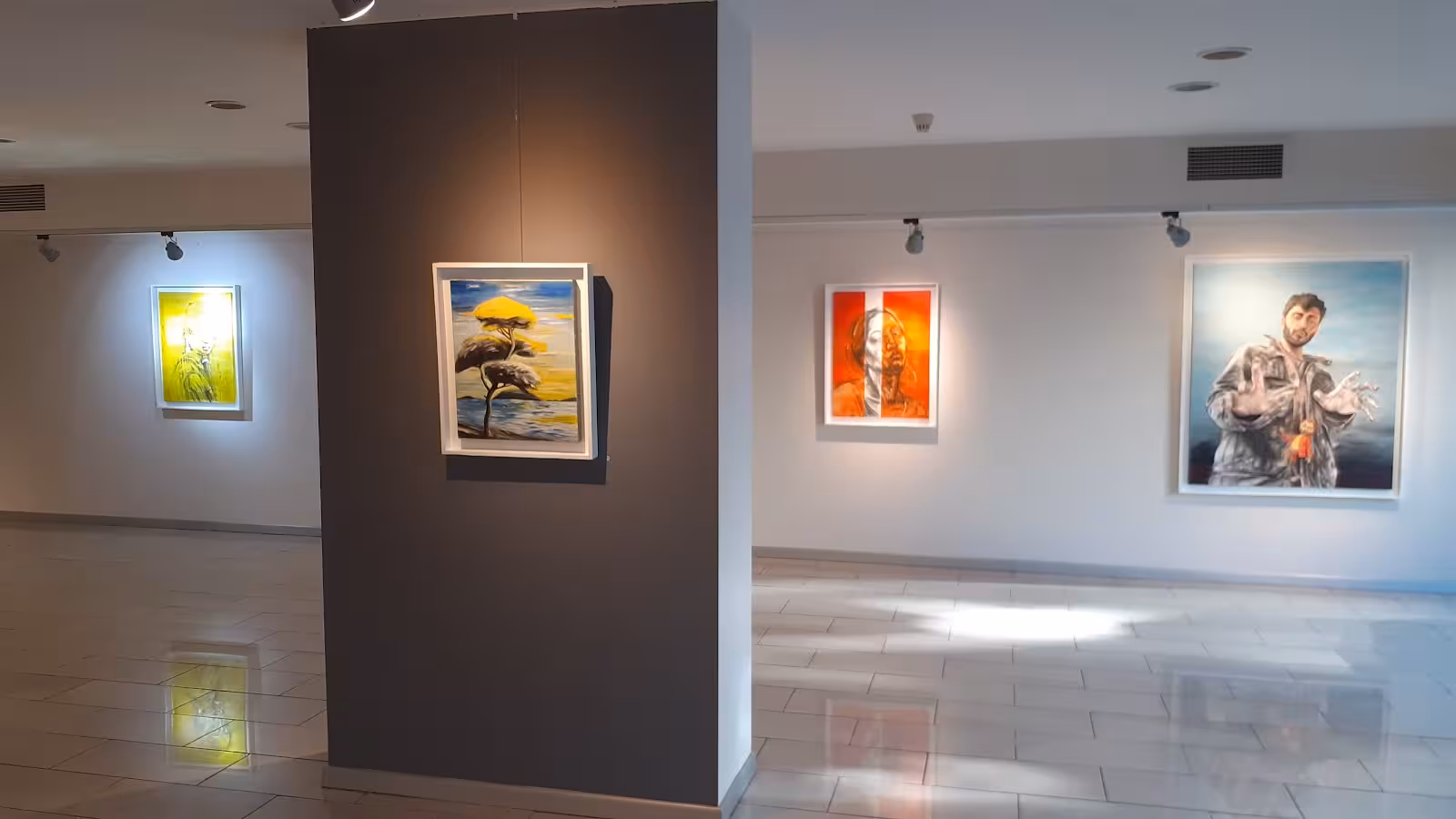 Nurol Sanat Galerisi — Sanat Galerileri, Çankaya · fotoğraf 2