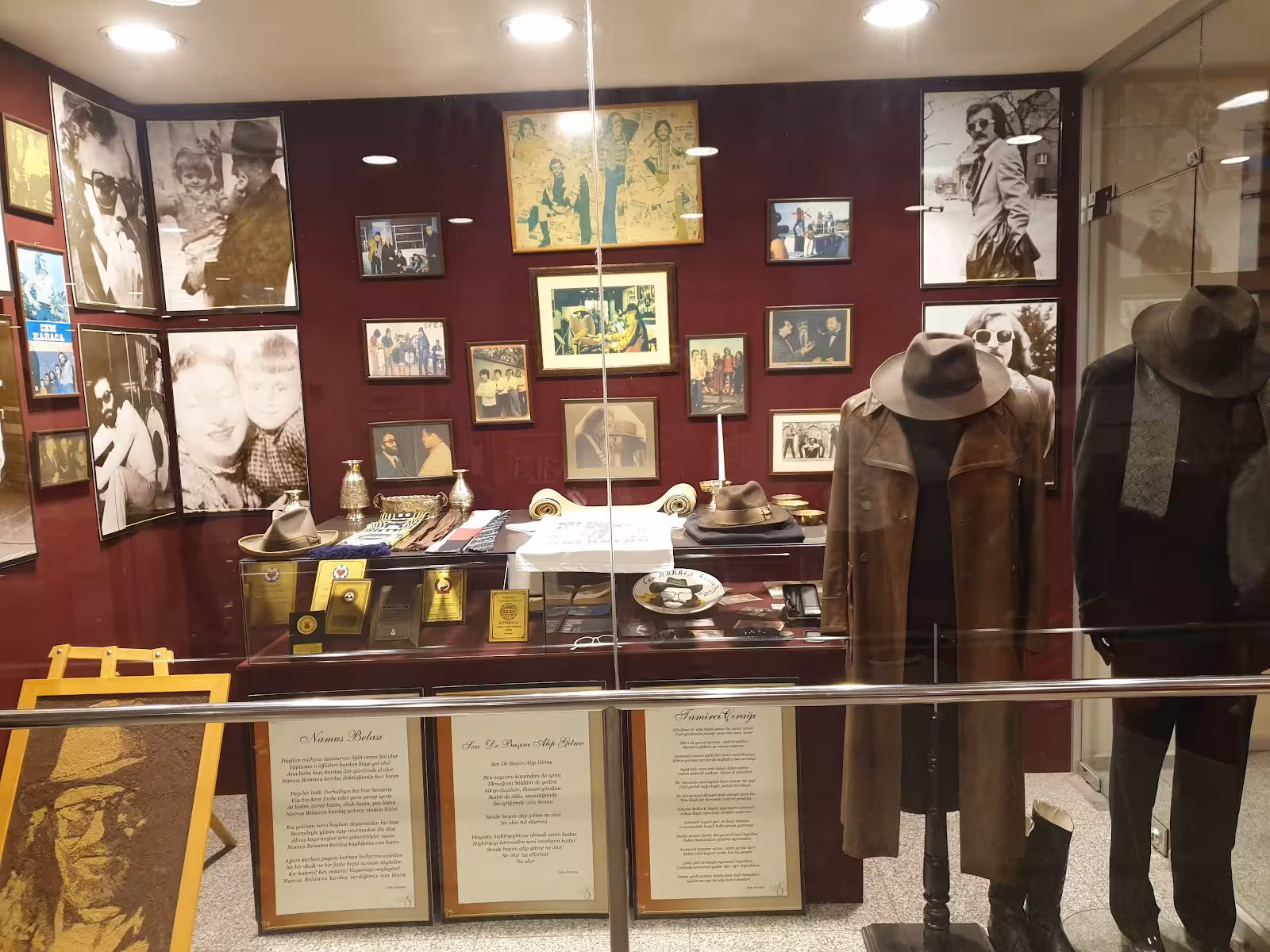 İBB Cem Karaca Kültür Merkezi — Kültür Merkezleri, Bakırköy · fotoğraf 2