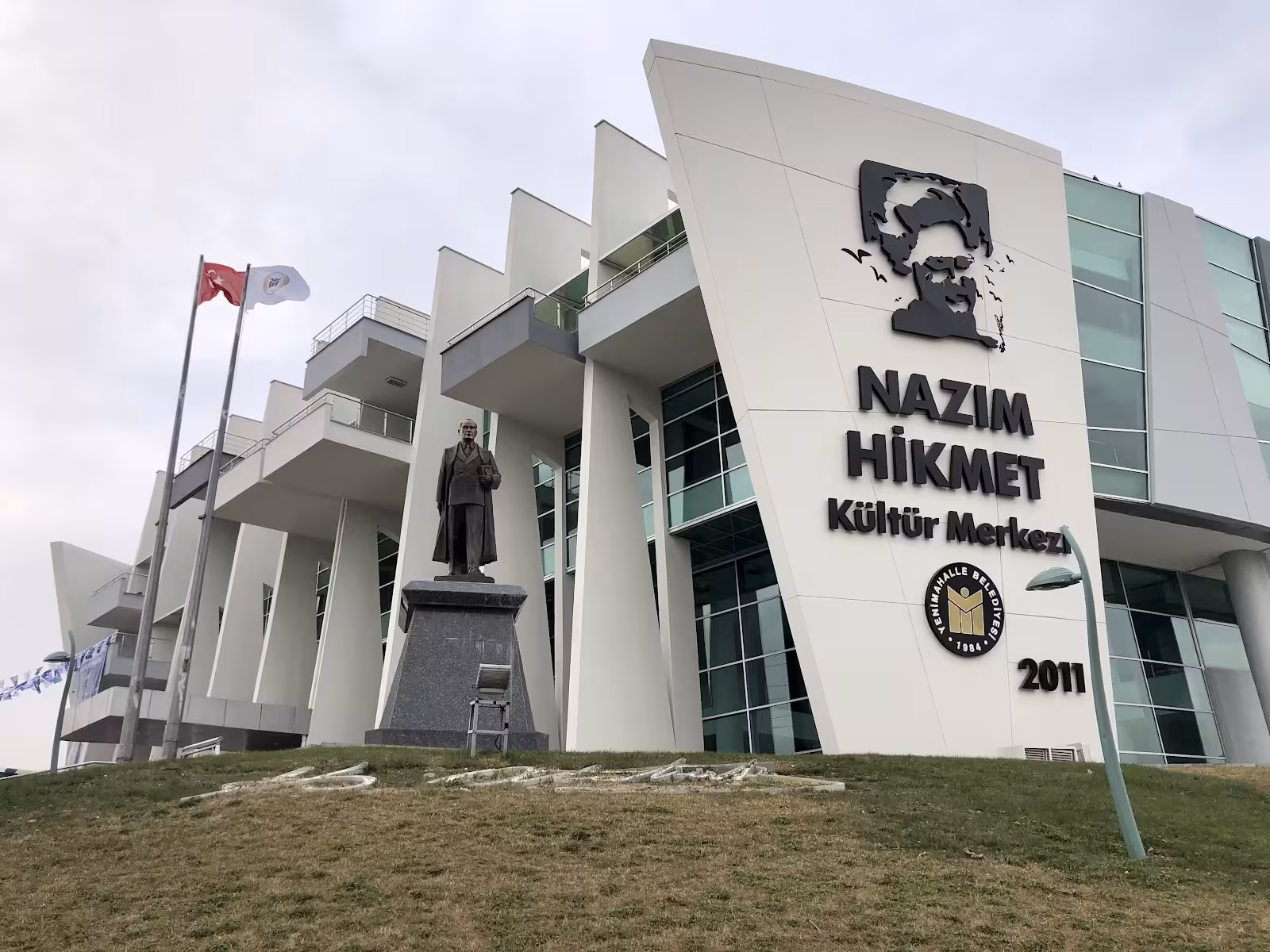 Nazım Hikmet Kültür Merkezi — Kültür Merkezleri, Yenimahalle · fotoğraf 3