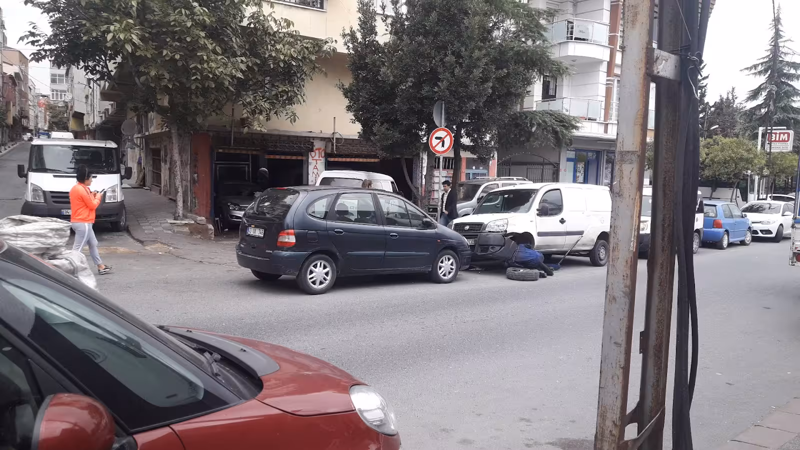 Babacan Oto Tamir Ve Ozel Servis — Oto Tamir Ve Servis, Küçükçekmece · fotoğraf 1