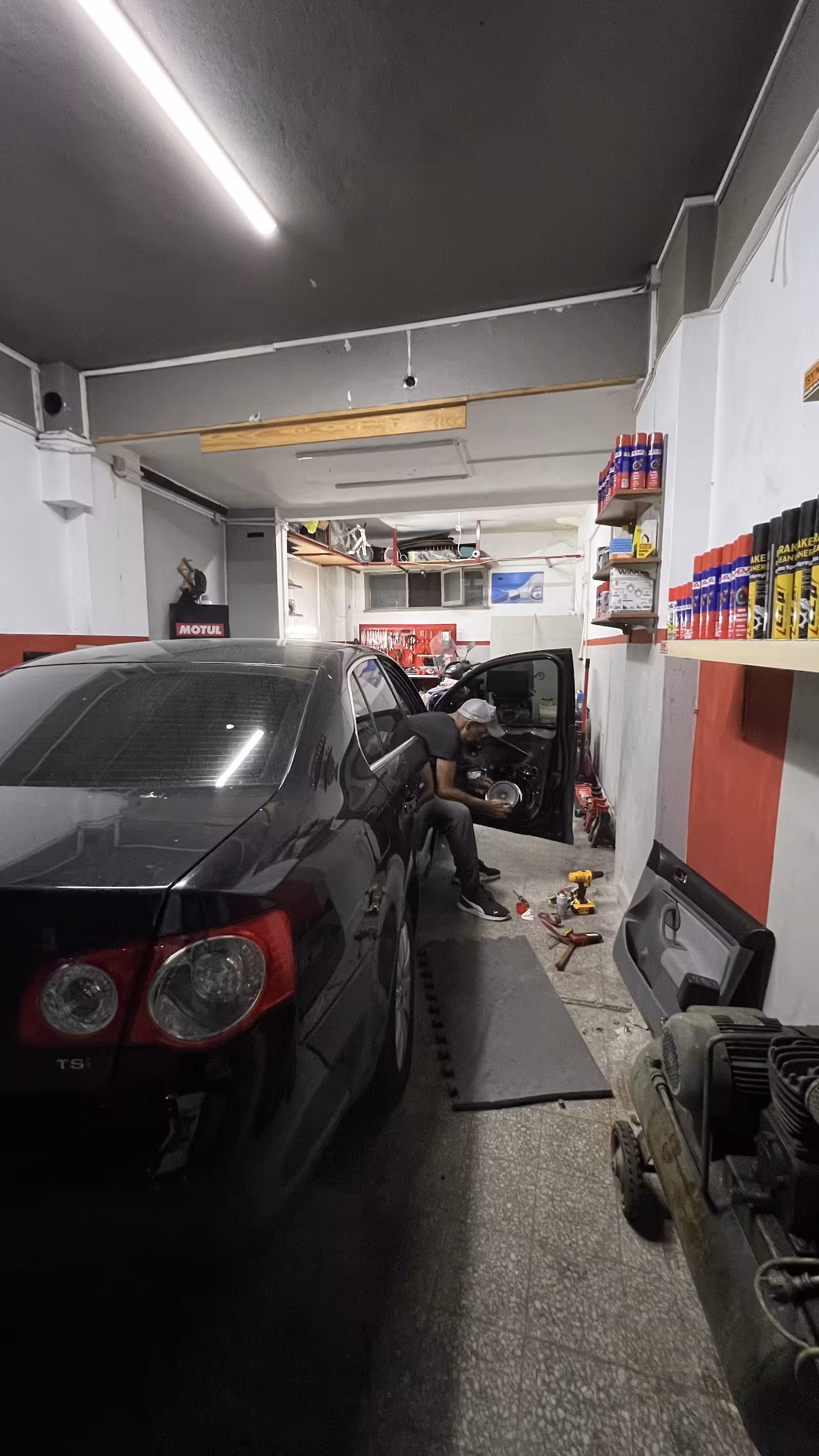 Kadıköy Oto Tamircisi 7/24 — Oto Tamir Ve Servis, Kadıköy · fotoğraf 3