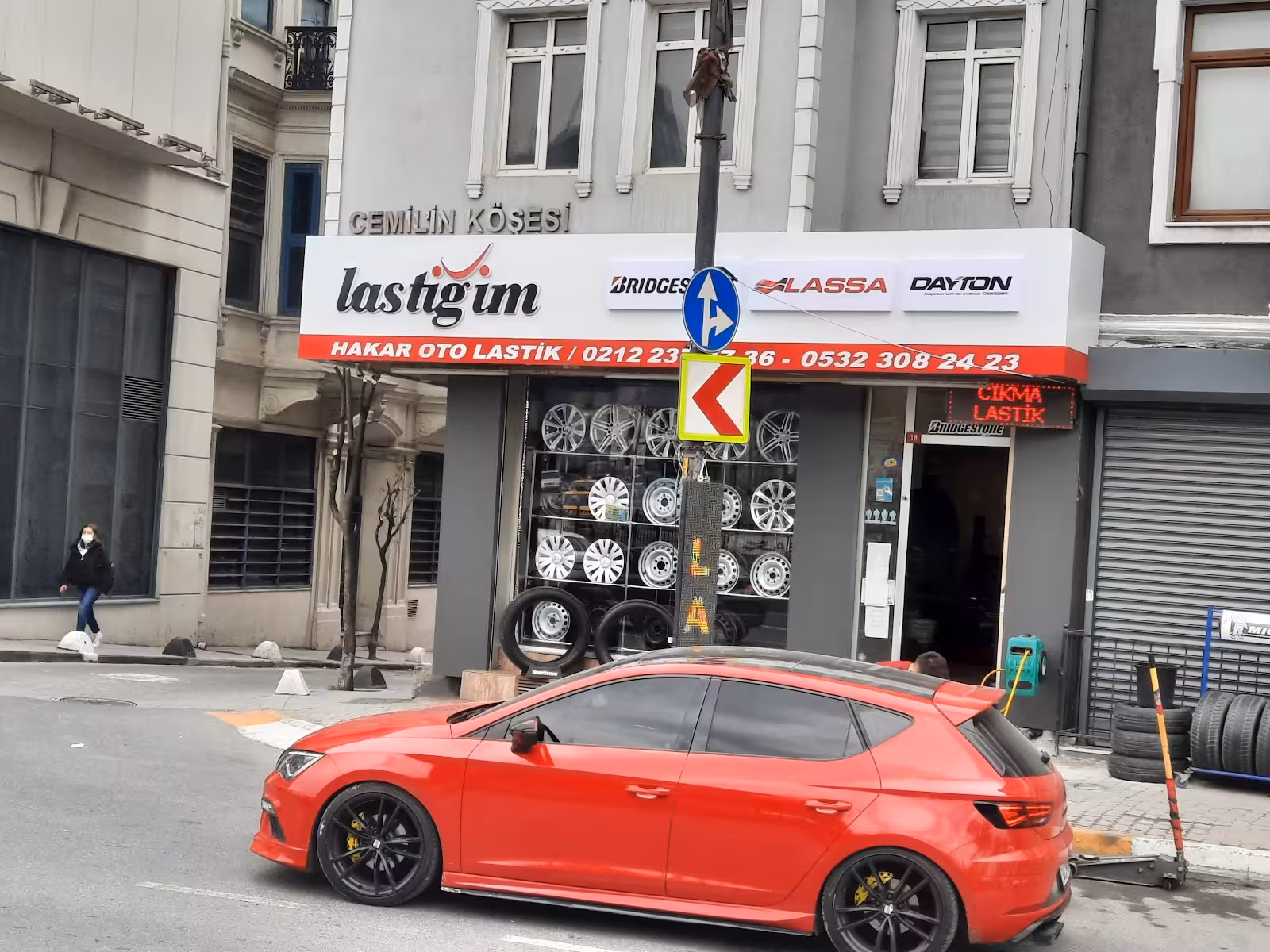 HAKAR OTO LASTİK VE JANT — Lastik Ve Jant, Beyoğlu · fotoğraf 5