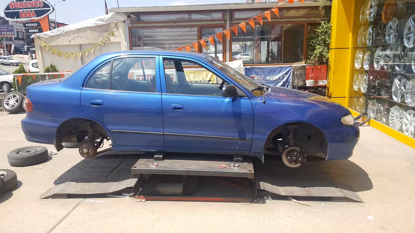 Yağdıran Oto Lastik Jant DUNLOP — Lastik Ve Jant, Yenimahalle · fotoğraf 3