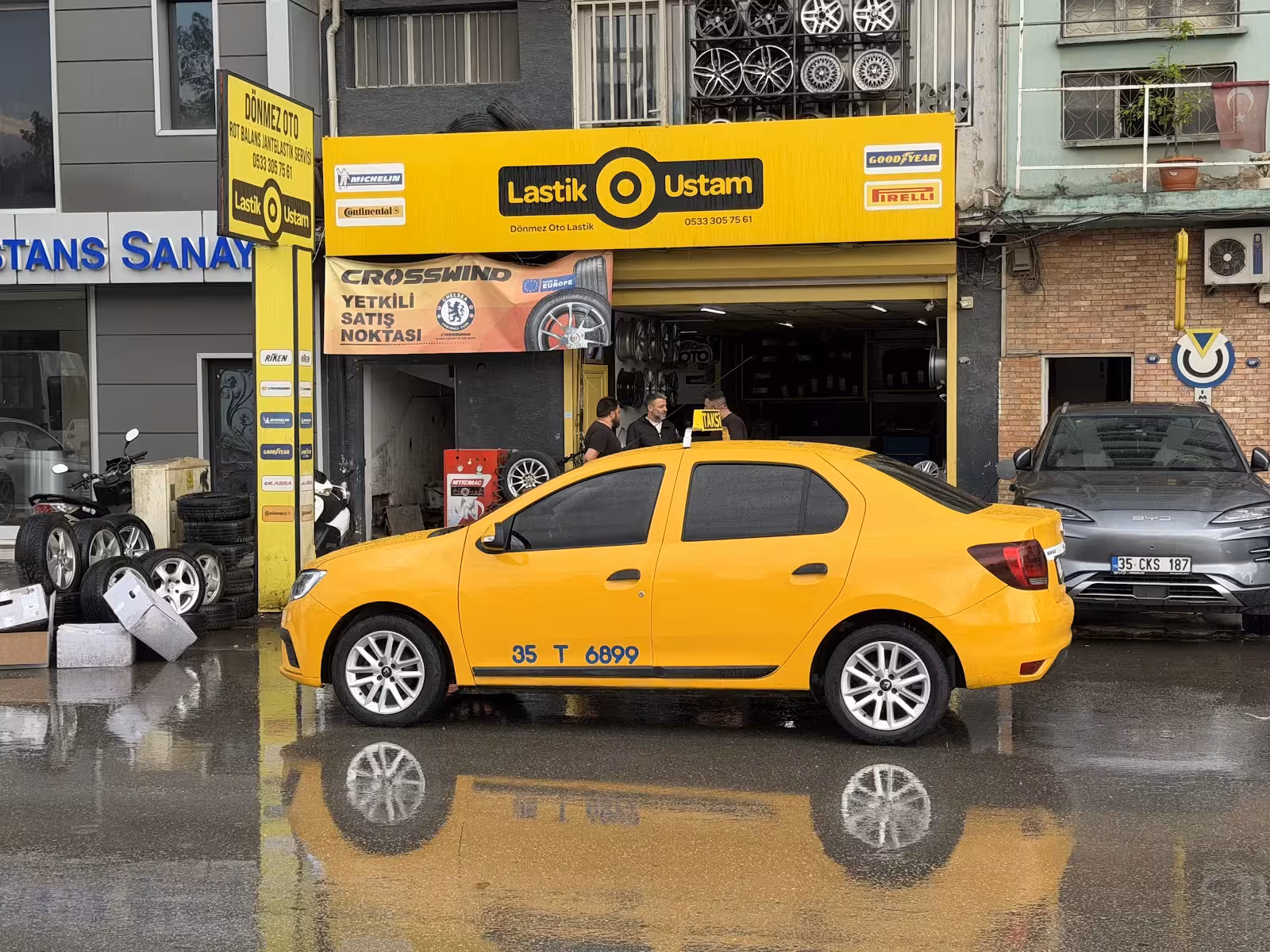 Dönmez oto jant lastik — Lastik Ve Jant, Konak · fotoğraf 4
