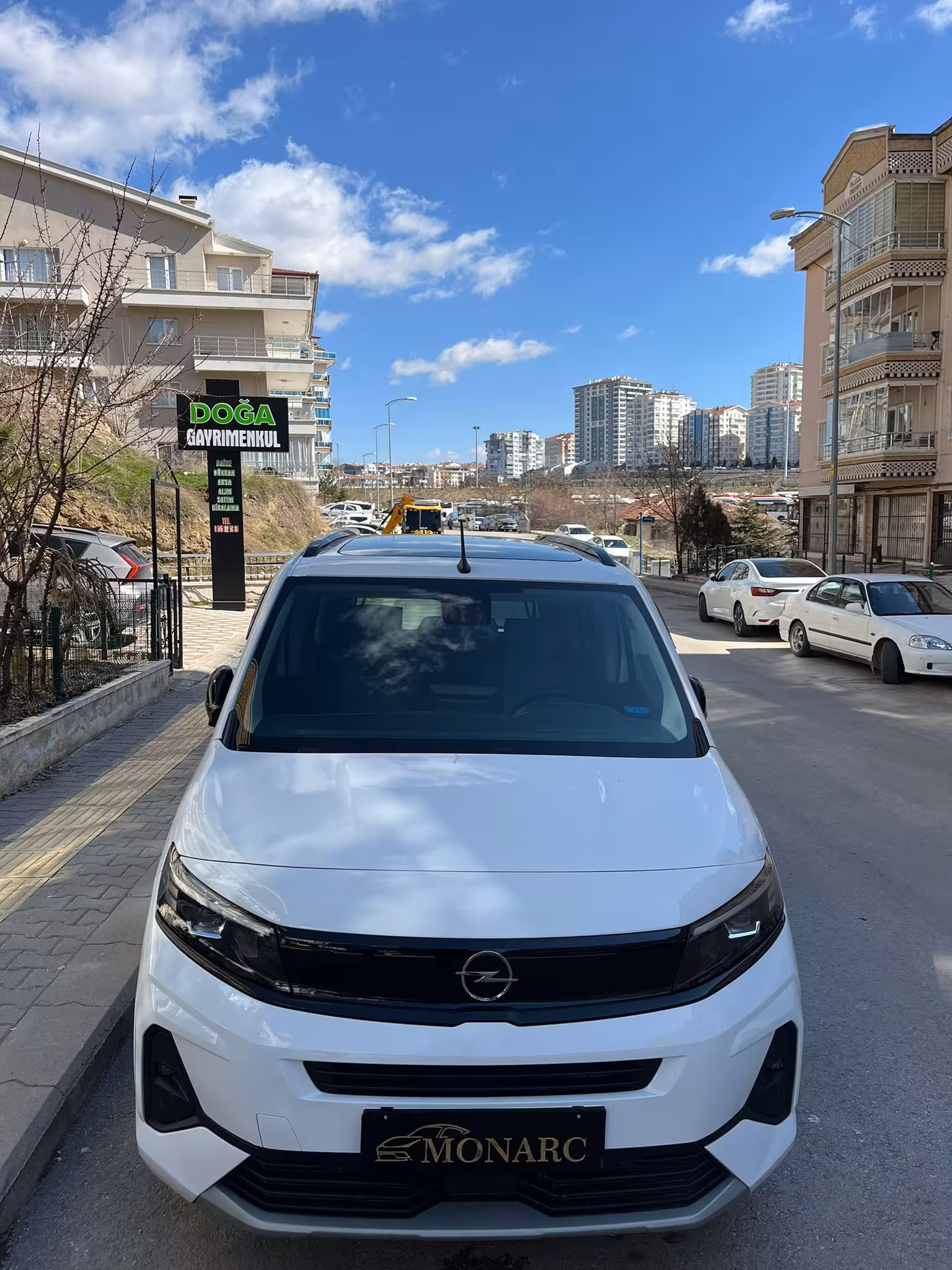 Monarc & Ankara Kiralık Araba | Oto Kiralama — Araç Kiralama, Mamak · fotoğraf 4