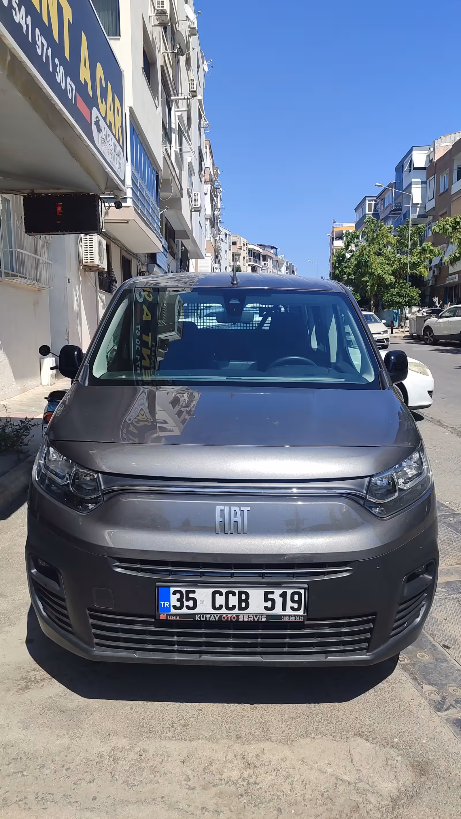 ALSANCAK RENT A CAR — Araç Kiralama, Konak · fotoğraf 5