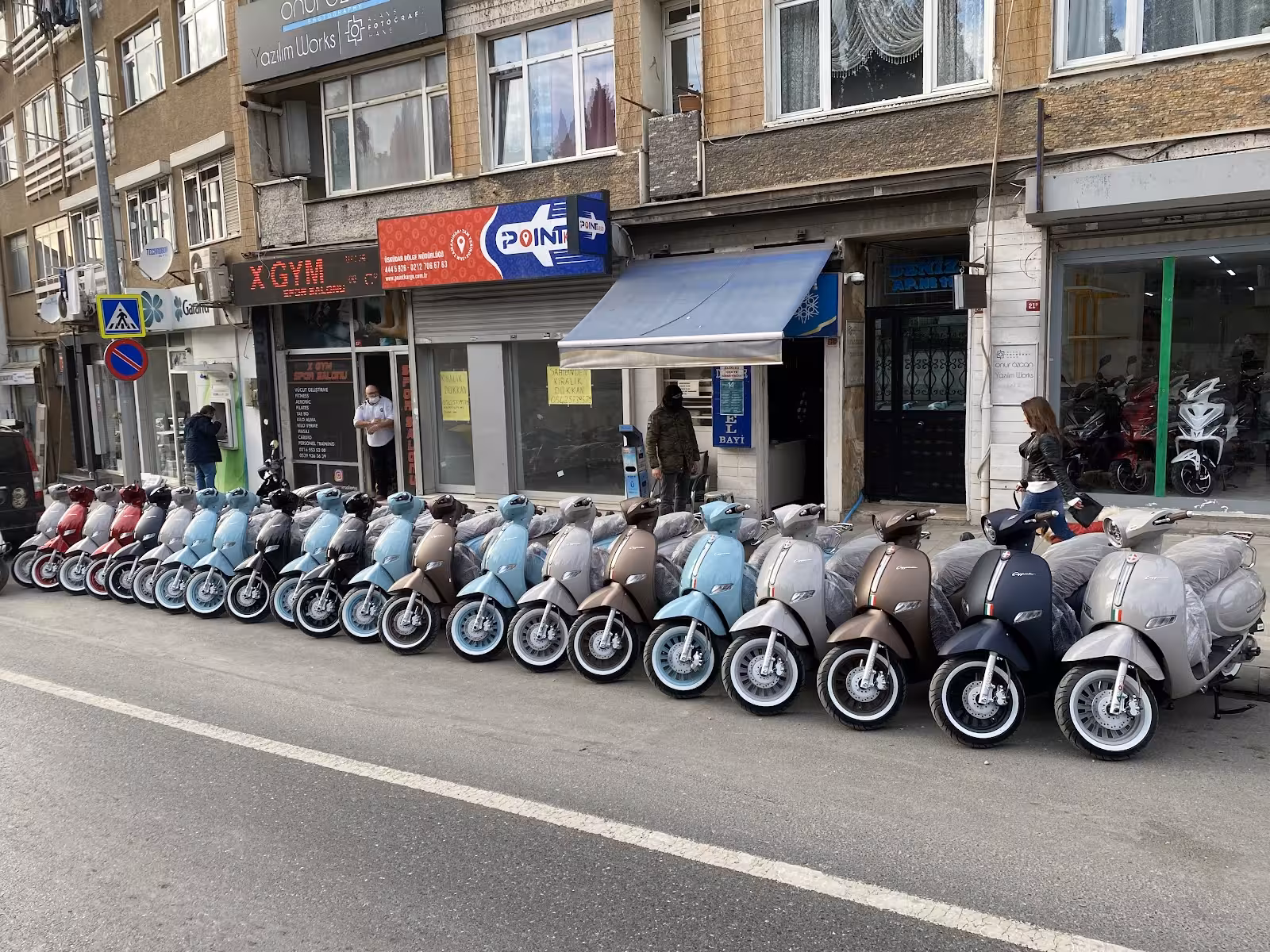 ACAR MOTORS FABRİKA SATIŞ MAĞAZASI — Motosiklet, Üsküdar · fotoğraf 1