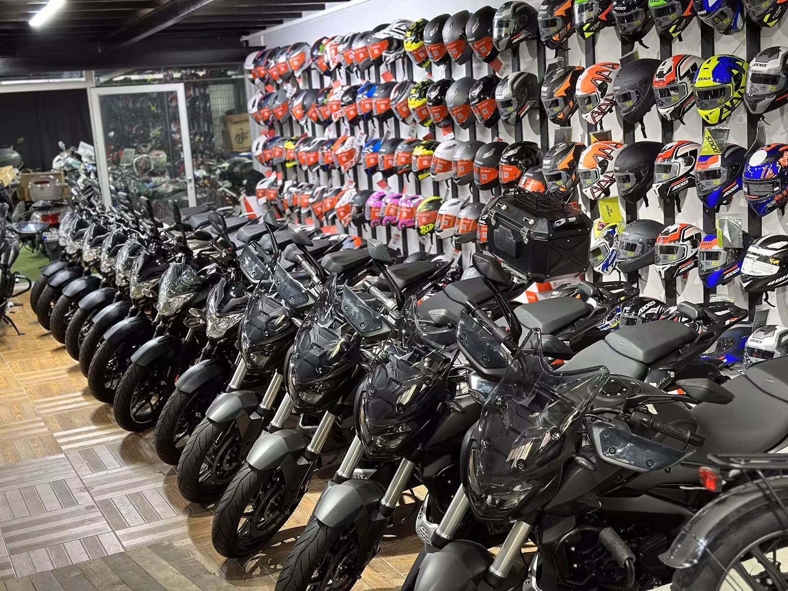 ACAR MOTORS FABRİKA SATIŞ MAĞAZASI — Motosiklet, Üsküdar · fotoğraf 3