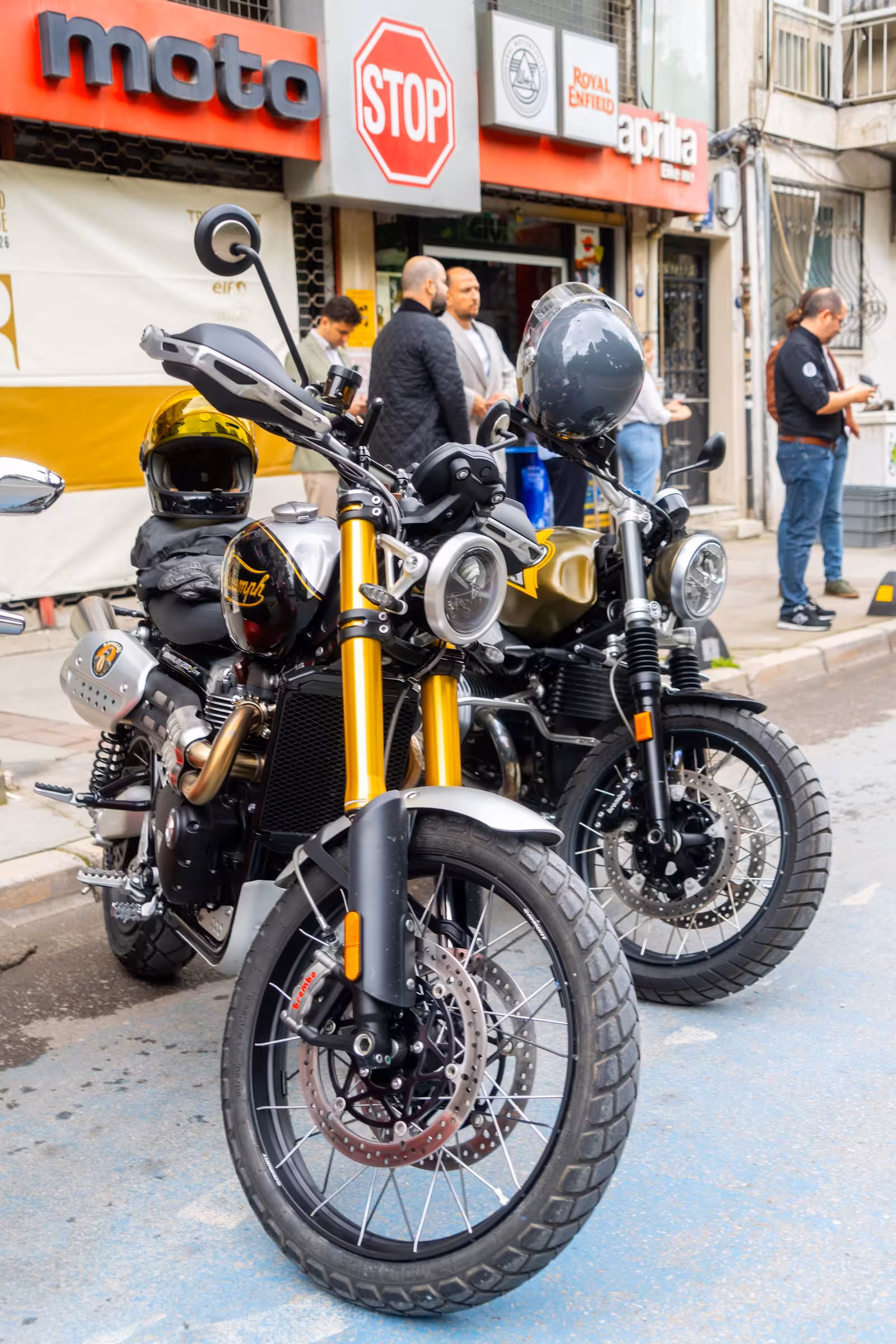 MotoStop — Motosiklet, Konak · fotoğraf 4