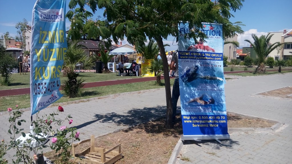 İZMİR YÜZME KURSU