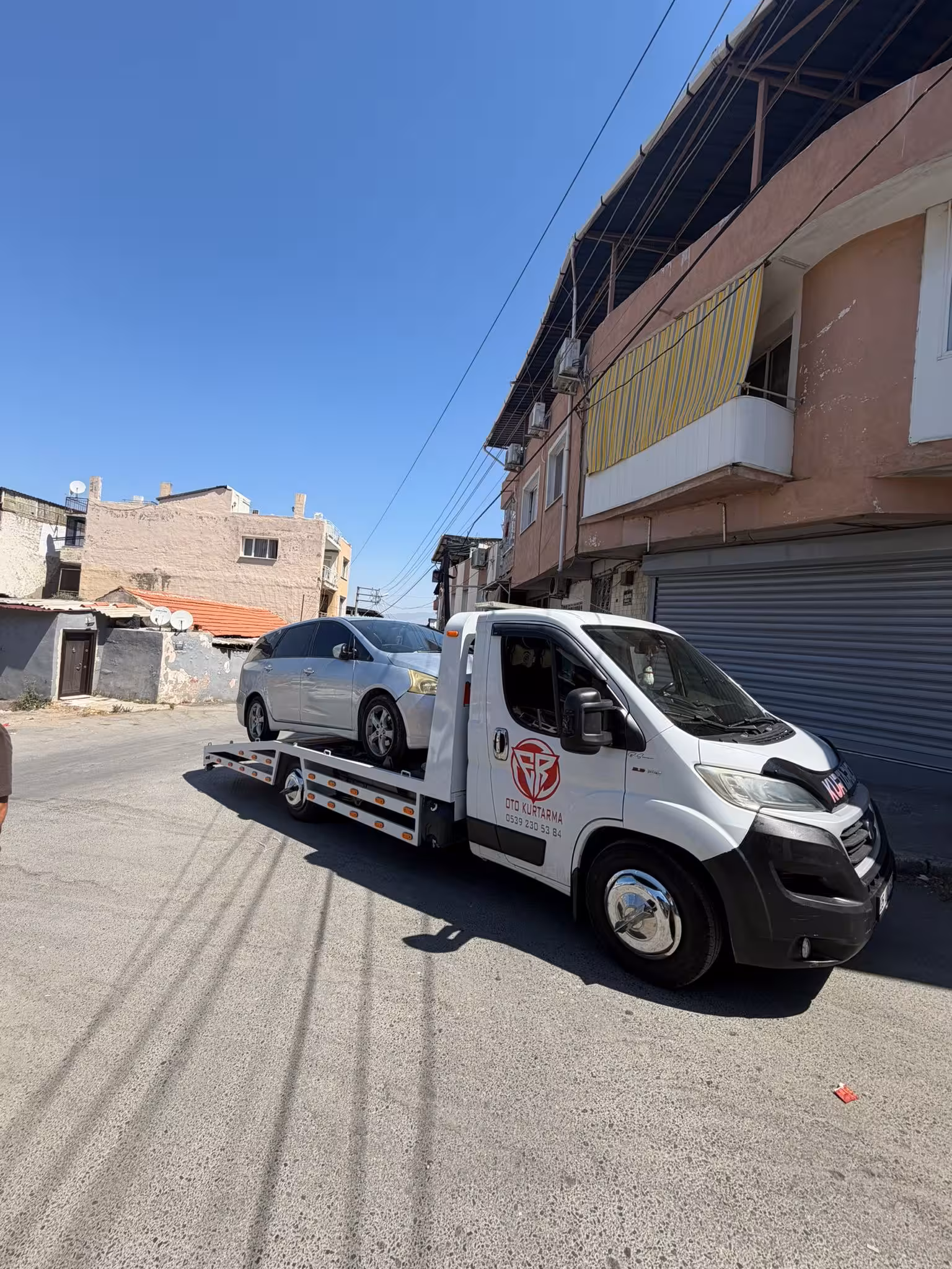 İzmir Çekici | Gaziemir Çekici | Karabağlar Çekici | ER OTO Kurtarma — Çekici Ve Yol Yardım · fotoğraf 2