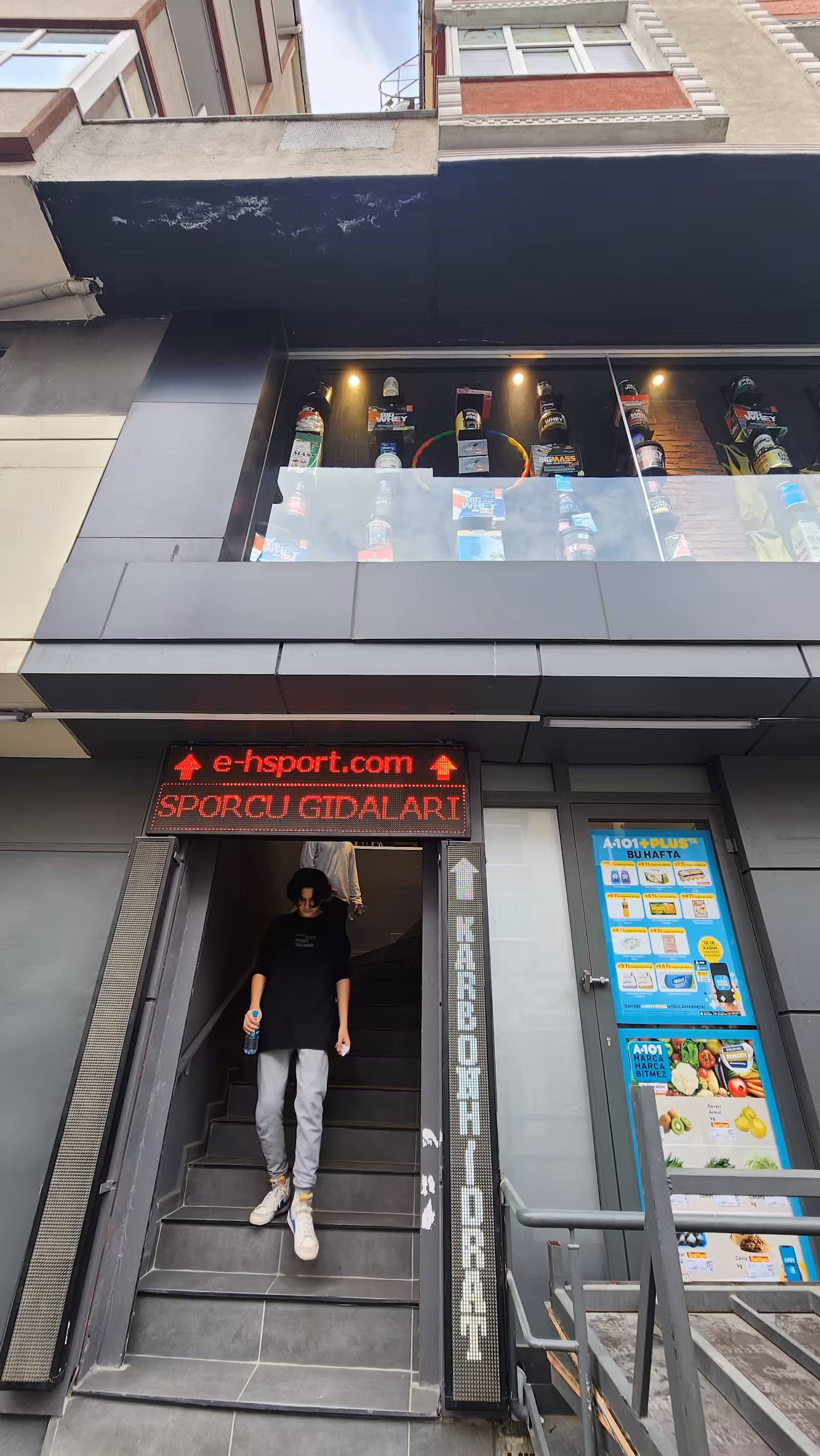E-Hsport Spor Malzemeleri Toptan ve Perakende — Spor Ekipman Mağazaları · fotoğraf 1