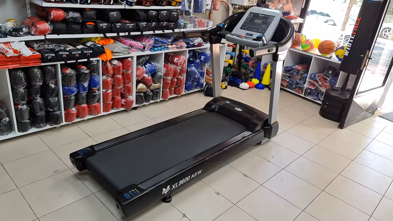 3 E SPOR MALZEMELERİ — Spor Ekipman Mağazaları, Yenimahalle · fotoğraf 1
