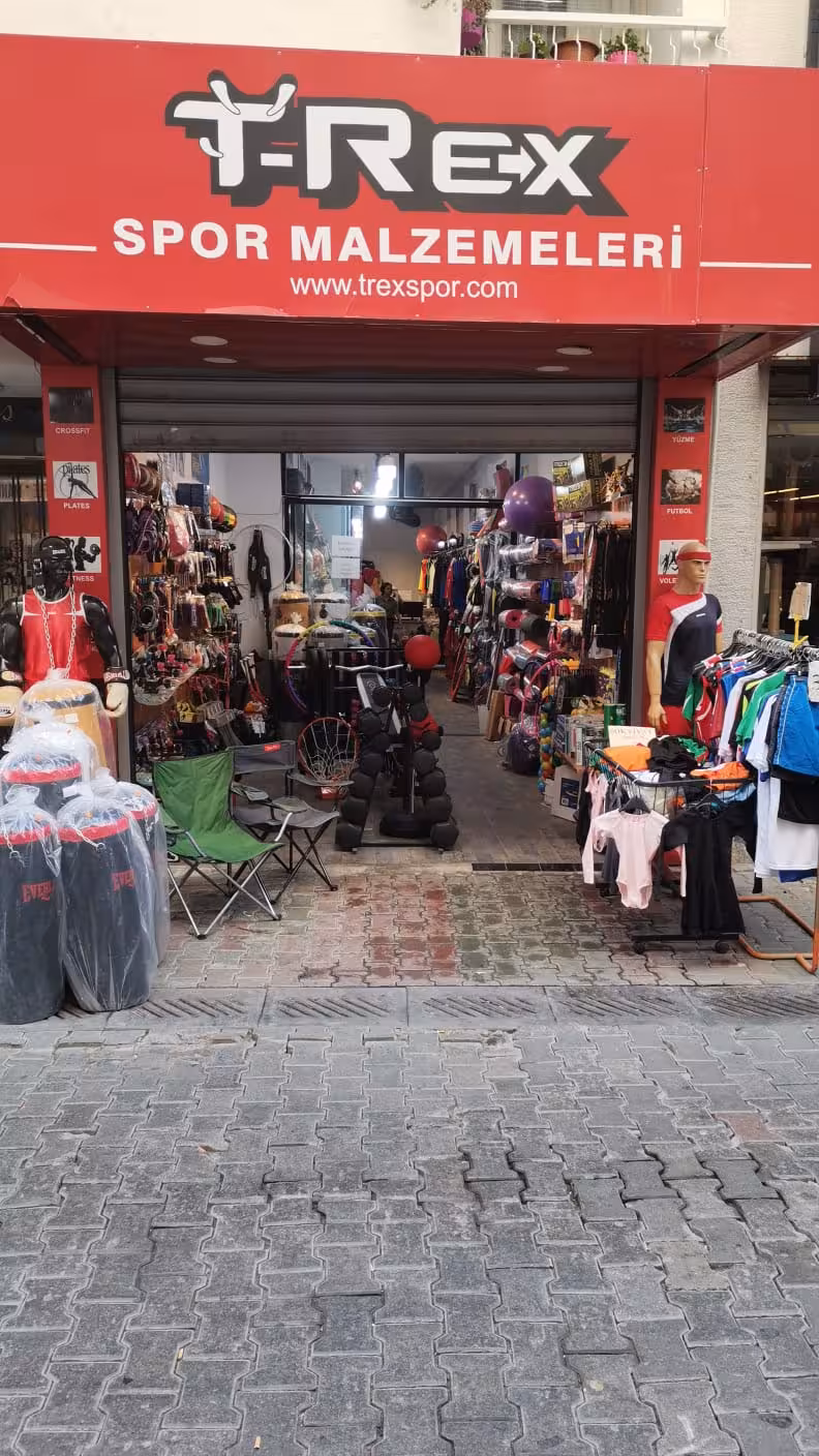 TREX SPOR MALZEMELERİ — Spor Ekipman Mağazaları, Karşıyaka · fotoğraf 1