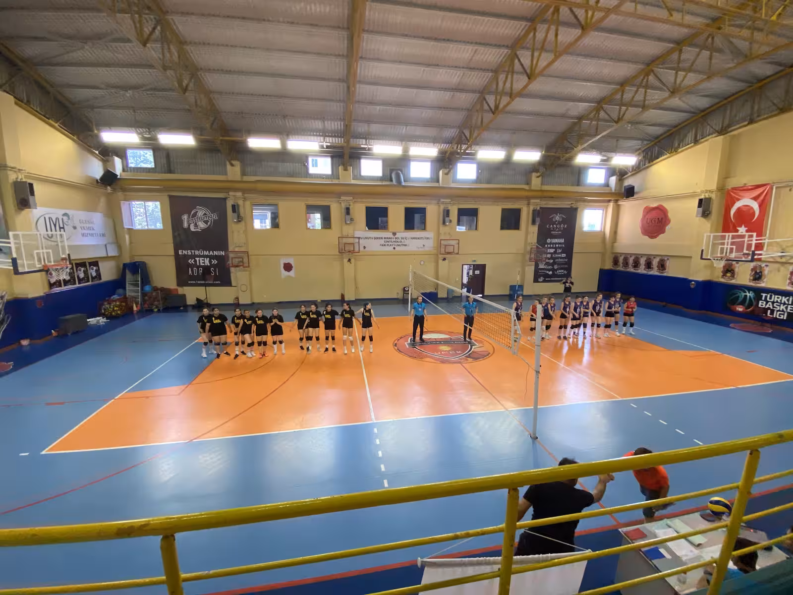 Ünsped Sports and Culture Club — Spor Kulüpleri, Zeytinburnu · fotoğraf 1