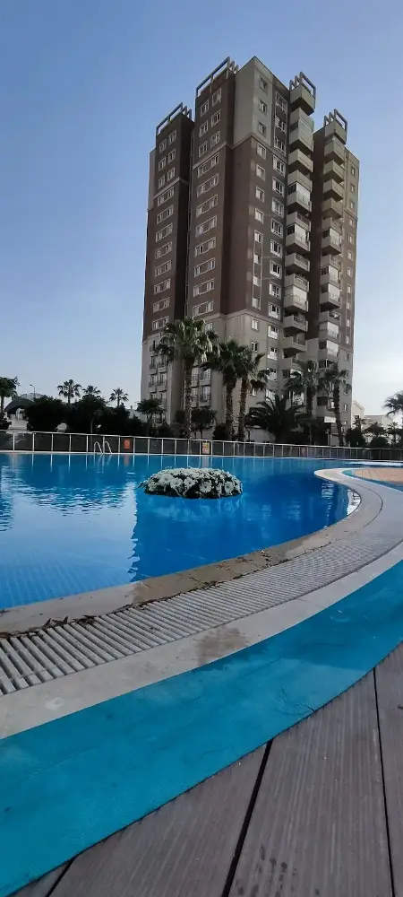 Soyak A Bölgesi Havuz Park — Yüzme Havuzları, Karşıyaka · fotoğraf 2