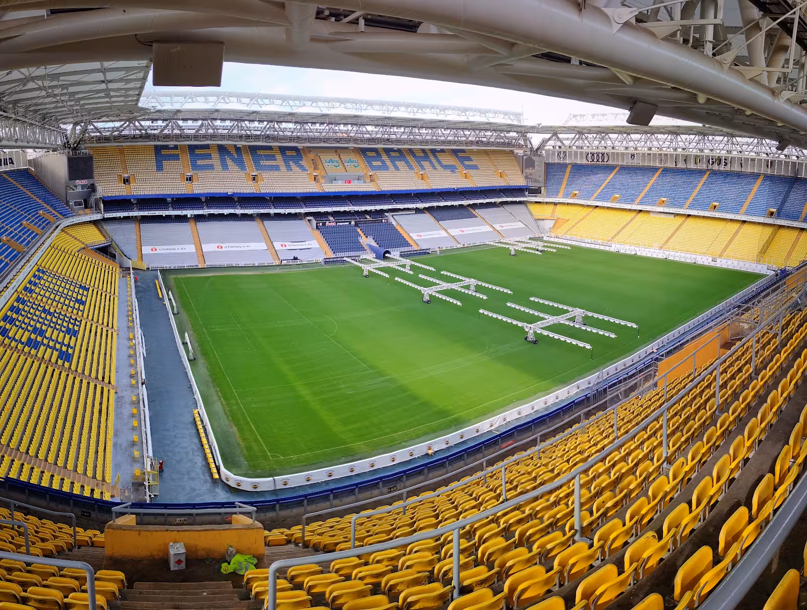 Chobani Stadyumu Fenerbahçe Şükrü Saracoğlu Spor Kompleksi — Futbol Sahaları, Kadıköy · fotoğraf 1