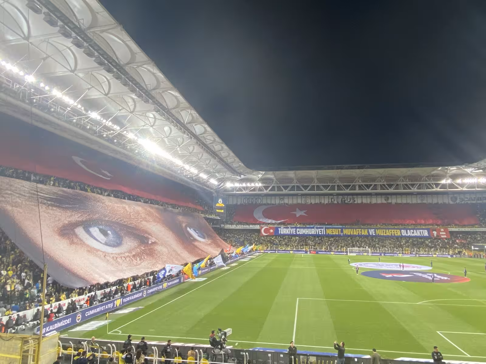 Chobani Stadyumu Fenerbahçe Şükrü Saracoğlu Spor Kompleksi — Futbol Sahaları, Kadıköy · fotoğraf 2